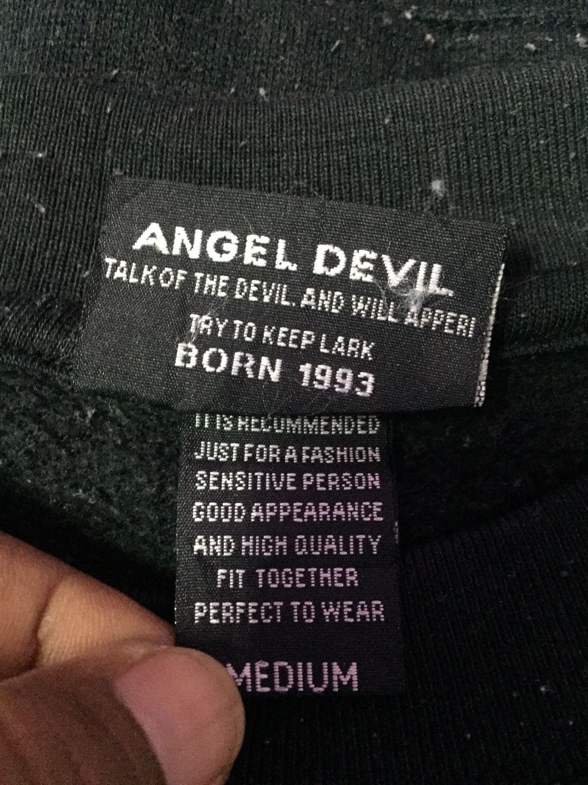 Japanese Brand Vintage Angel Devil Sweatshirts Size Medium Size US M / EU 48-50 / 2 - 4 Thumbnail