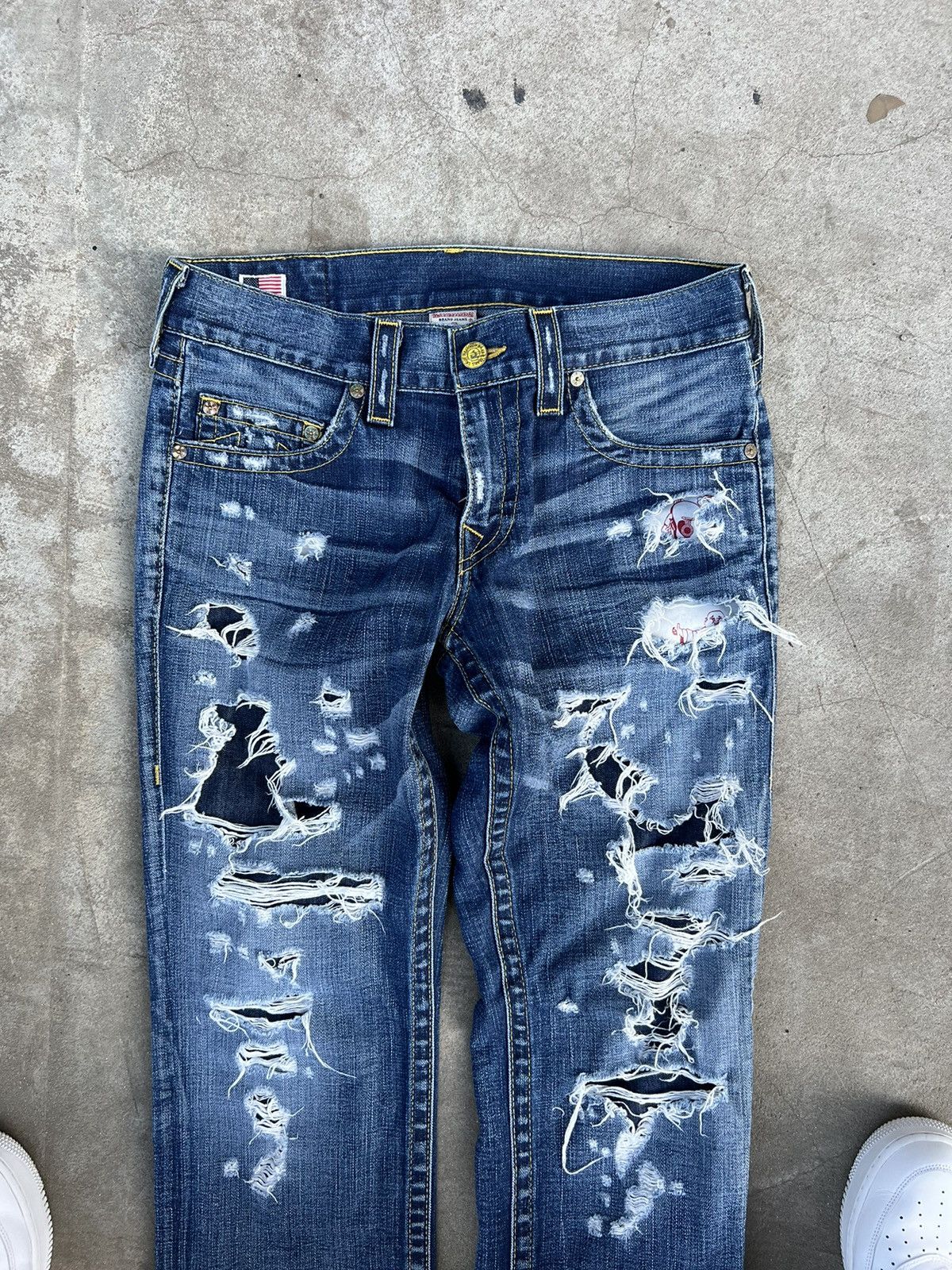 True Religion Vintage True Religion Distressed Denim Jeans Size US 32 / EU 48 - 13 Thumbnail