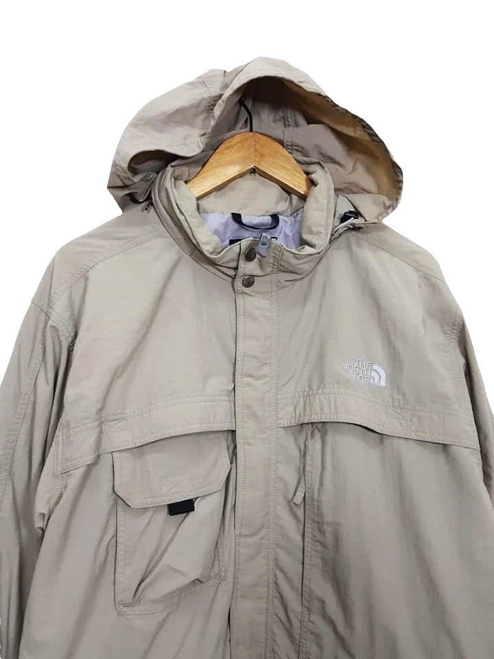 The North Face TNF Nylon Beige Hooded Jacket Size US L / EU 52-54 / 3 - 2 Thumbnail