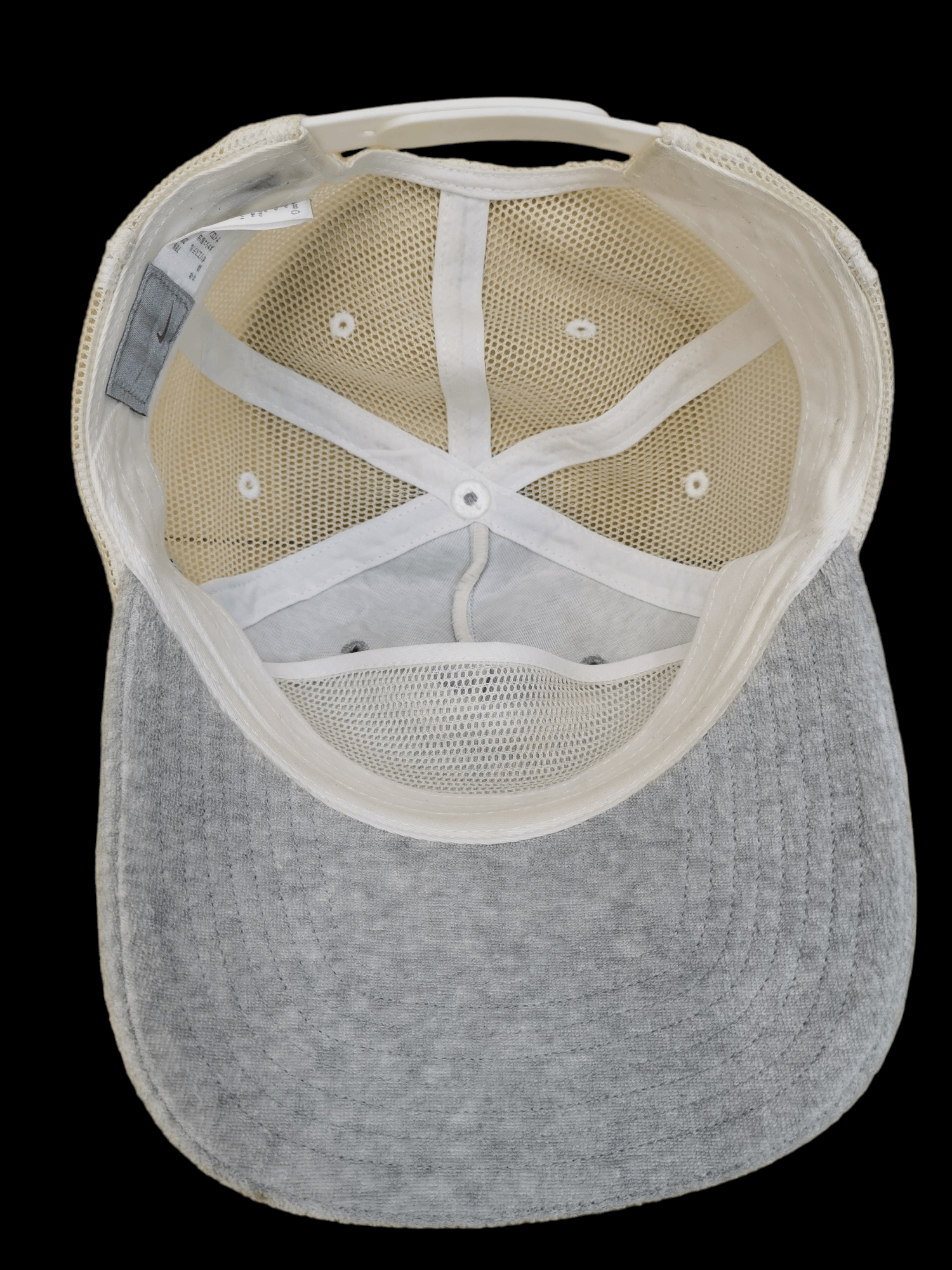 Nike VINTAGE NIKE BRASIL TRUCKER HAT CAP Size ONE SIZE - 7 Thumbnail