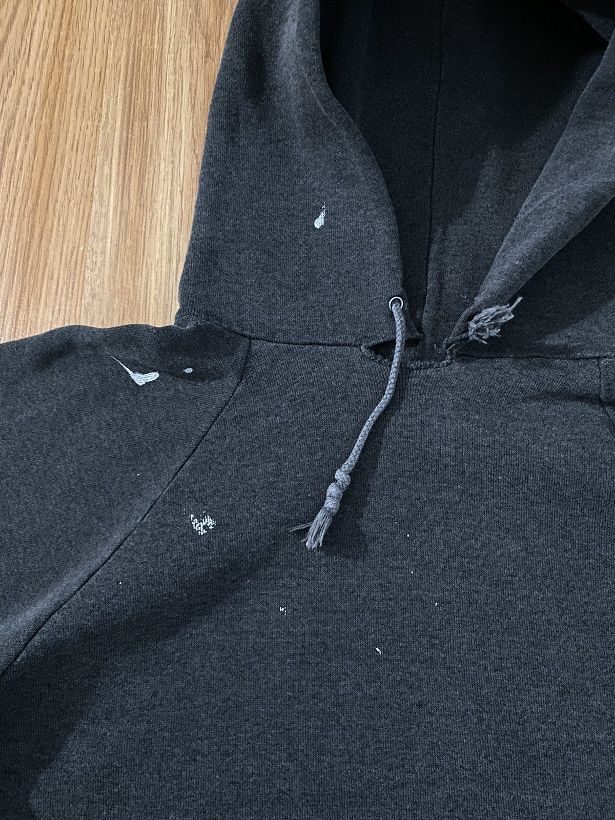 Vintage Vintage 90s Faded and Distressed Hoodie Size US L / EU 52-54 / 3 - 4 Thumbnail