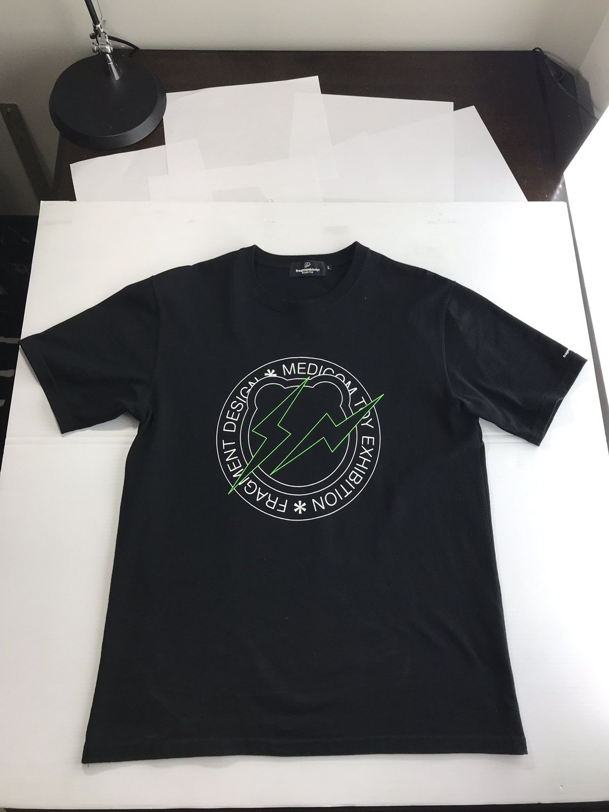 Fragment Design × Medicom Toy Bolt Tee Size US L / EU 52-54 / 3 - 1 Thumbnail