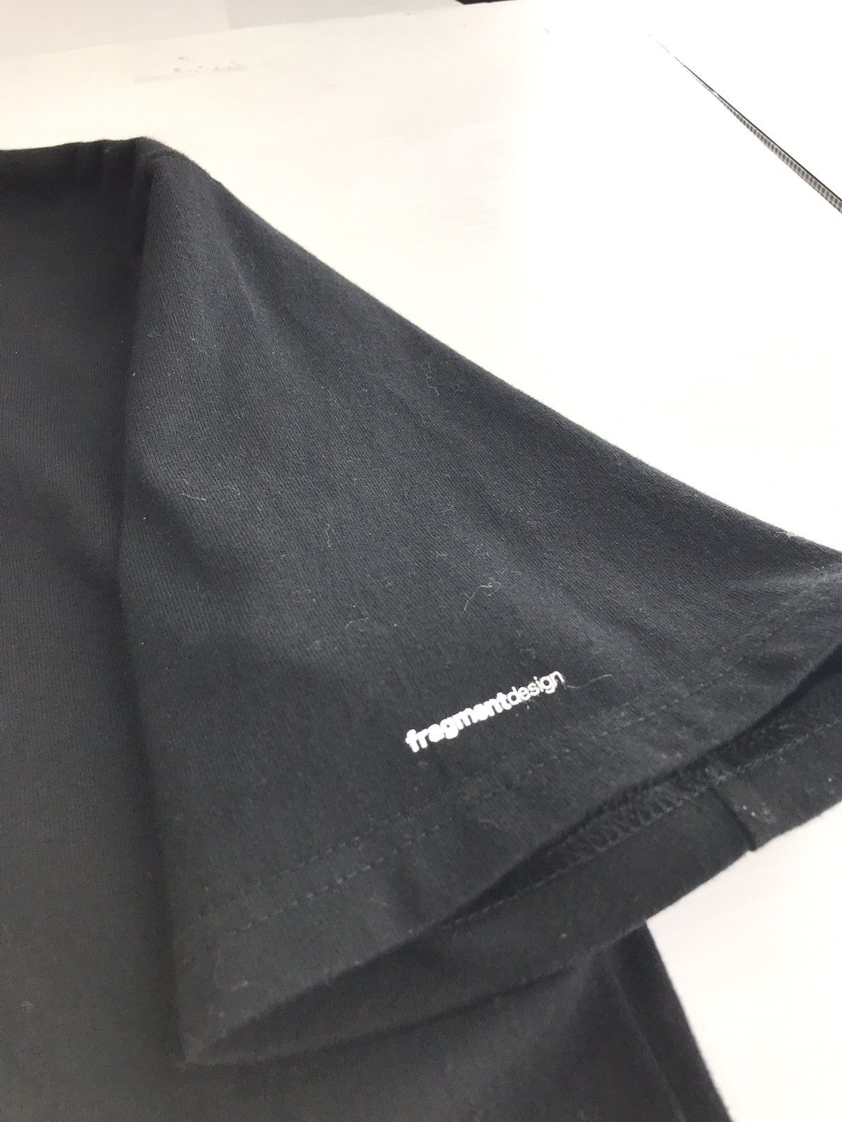 Fragment Design × Medicom Toy Bolt Tee Size US L / EU 52-54 / 3 - 3 Thumbnail