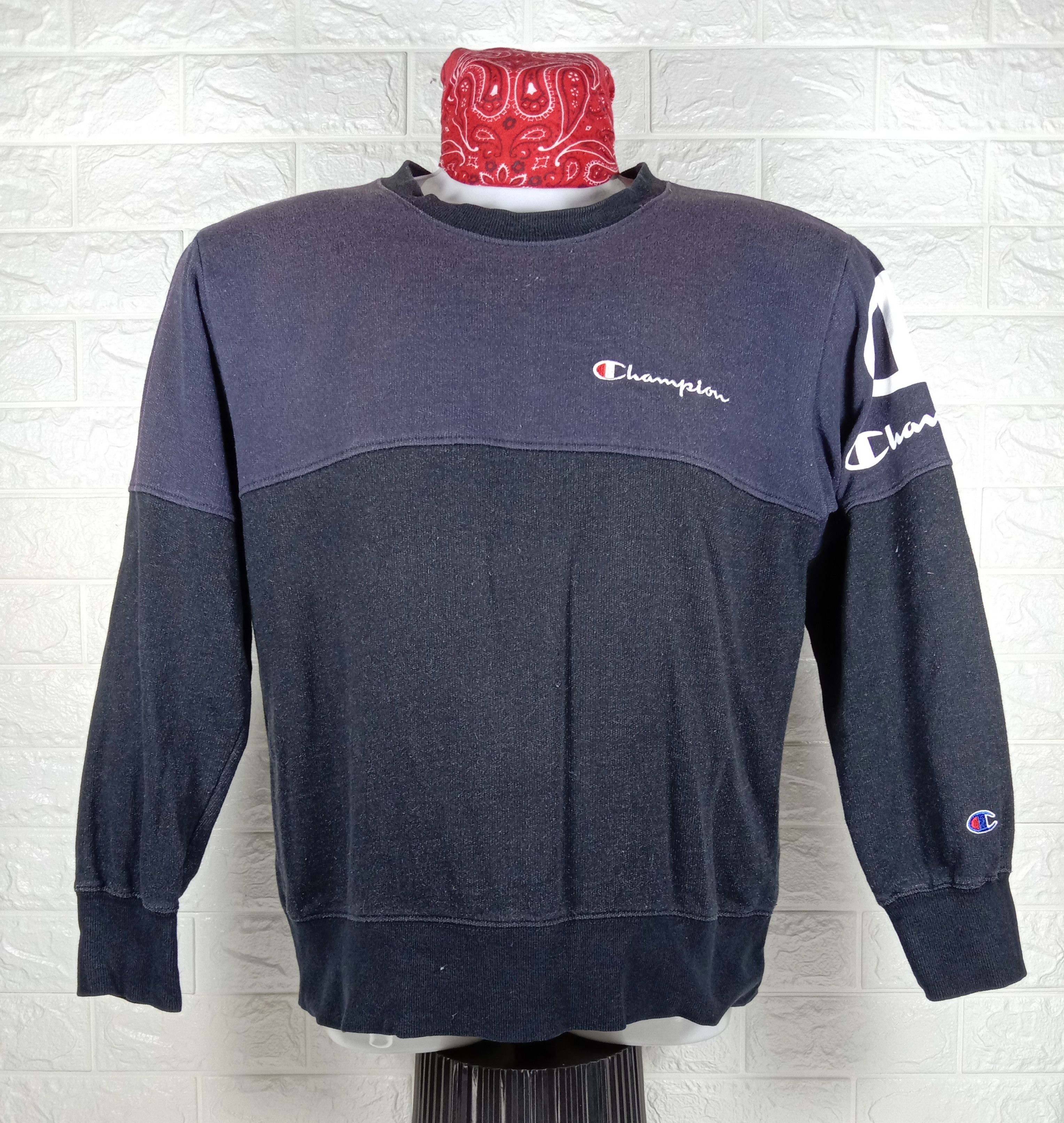 Champion Vintage Champion Sweatshirt Size US M / EU 48-50 / 2 - 1 Thumbnail