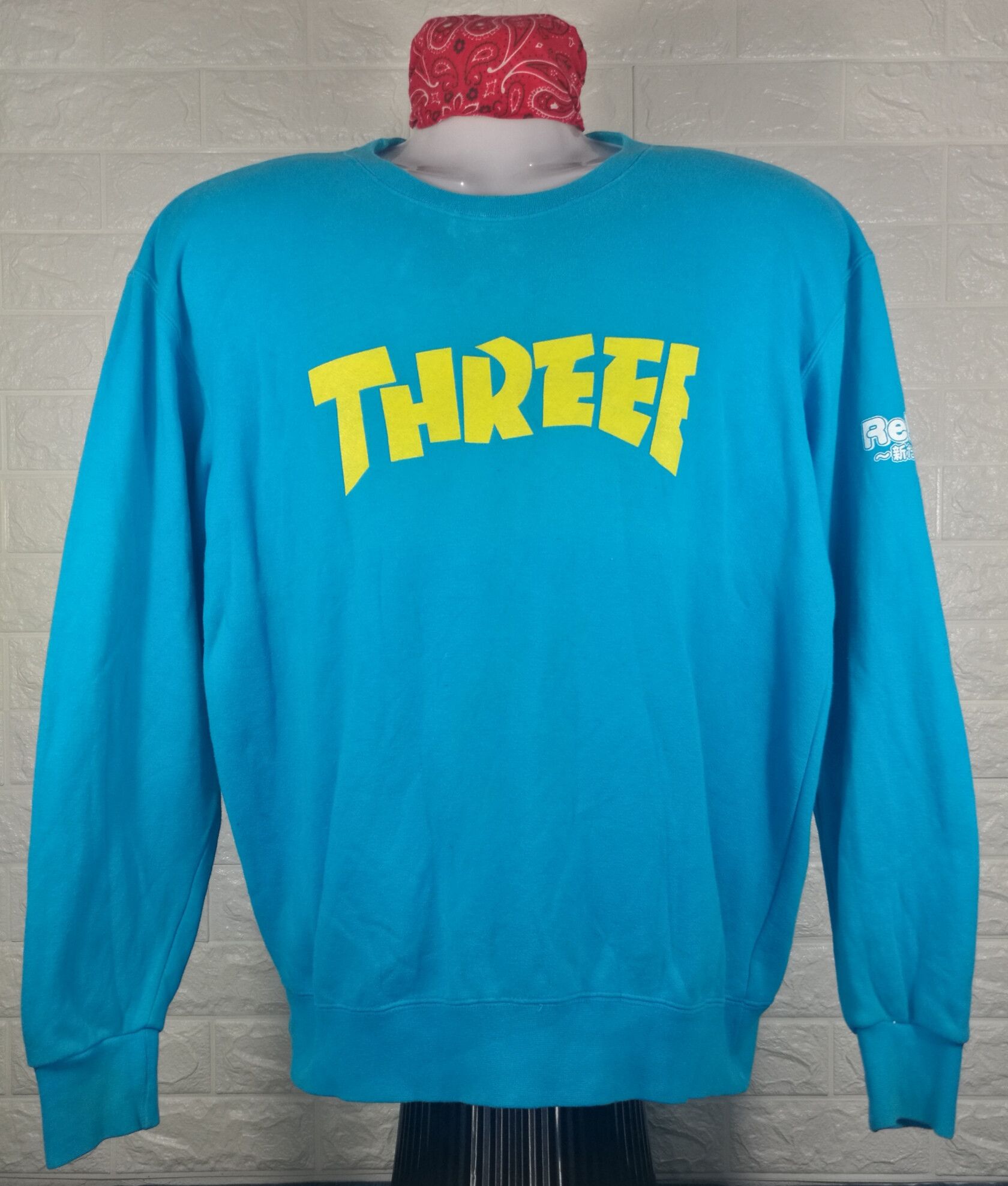 Japanese Brand Vintage Japanese Brand Threee Sweatshirt Size US L / EU 52-54 / 3 - 1 Thumbnail