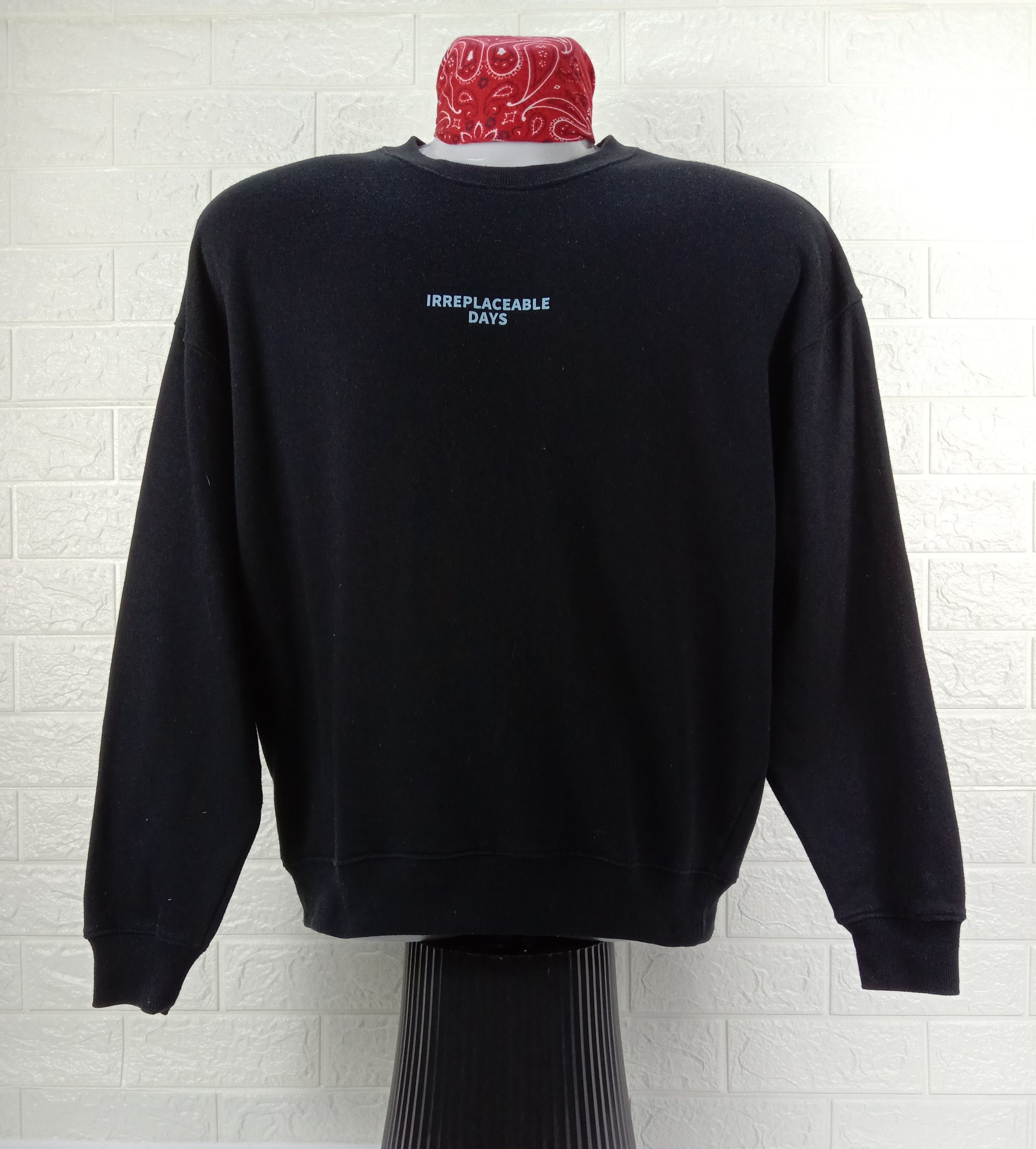 Japanese Brand Vintage Back Number Irreplaceable Days Sweatshirt Size US M / EU 48-50 / 2 - 2 Thumbnail