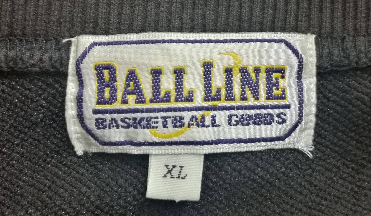 Vintage Vintage Ball Line Basketball Sweatshirt Size US L / EU 52-54 / 3 - 11 Thumbnail