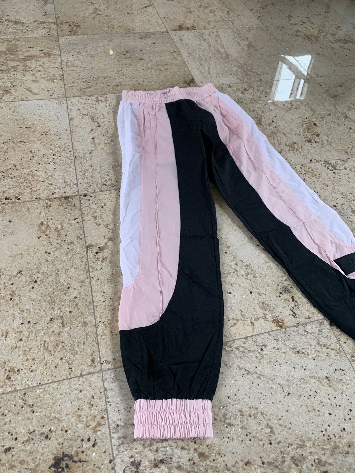 Palm Angels Black & Pink Stamp Logo Joggers Size US 28 / EU 44 - 4 Thumbnail