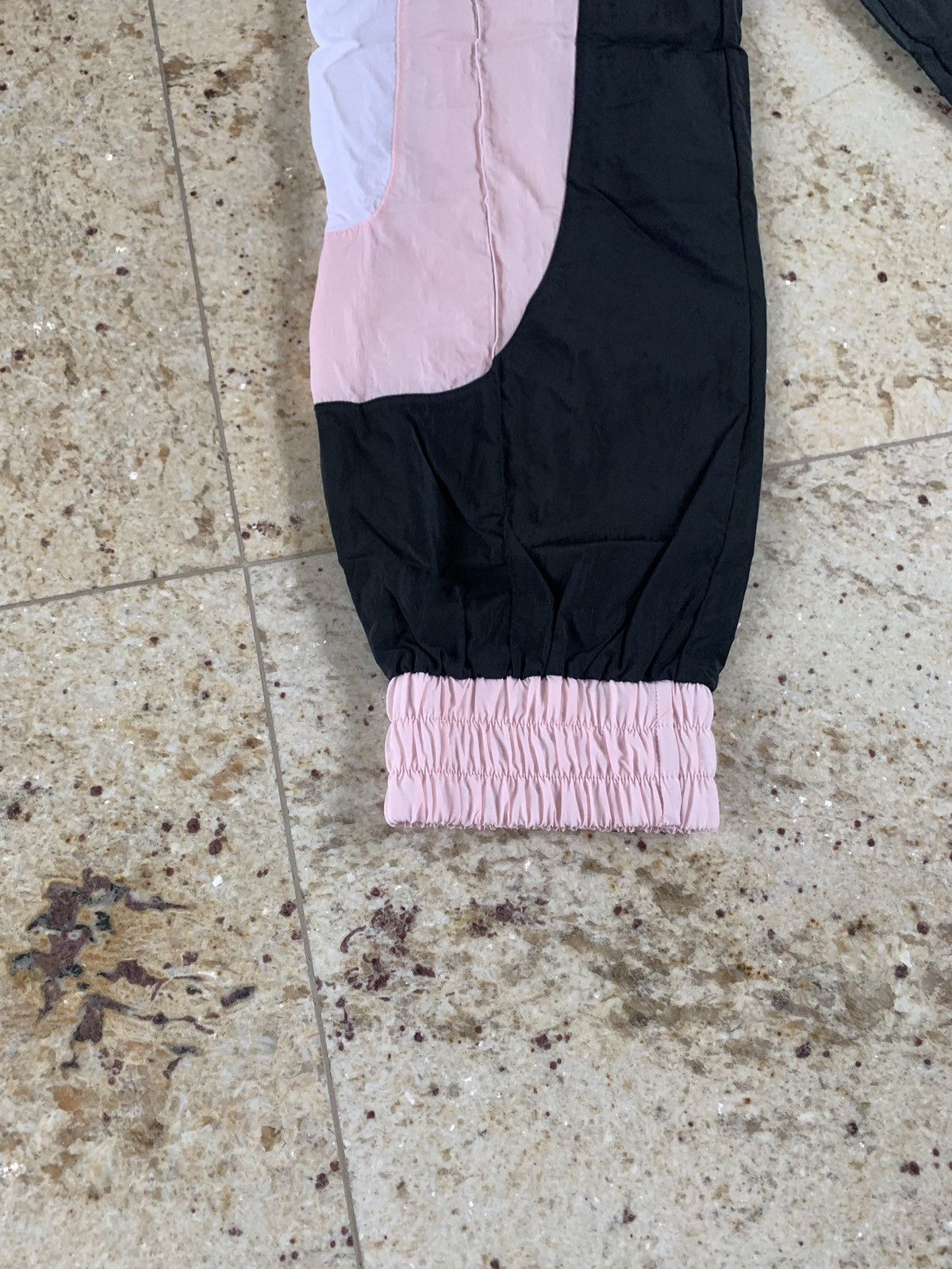 Palm Angels Black & Pink Stamp Logo Joggers Size US 28 / EU 44 - 3 Thumbnail