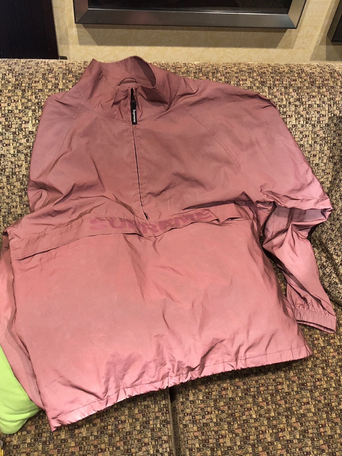 Supreme Supreme Reflective Half Zip Pullover - Red Size US L / EU 52-54 / 3 - 12 Thumbnail