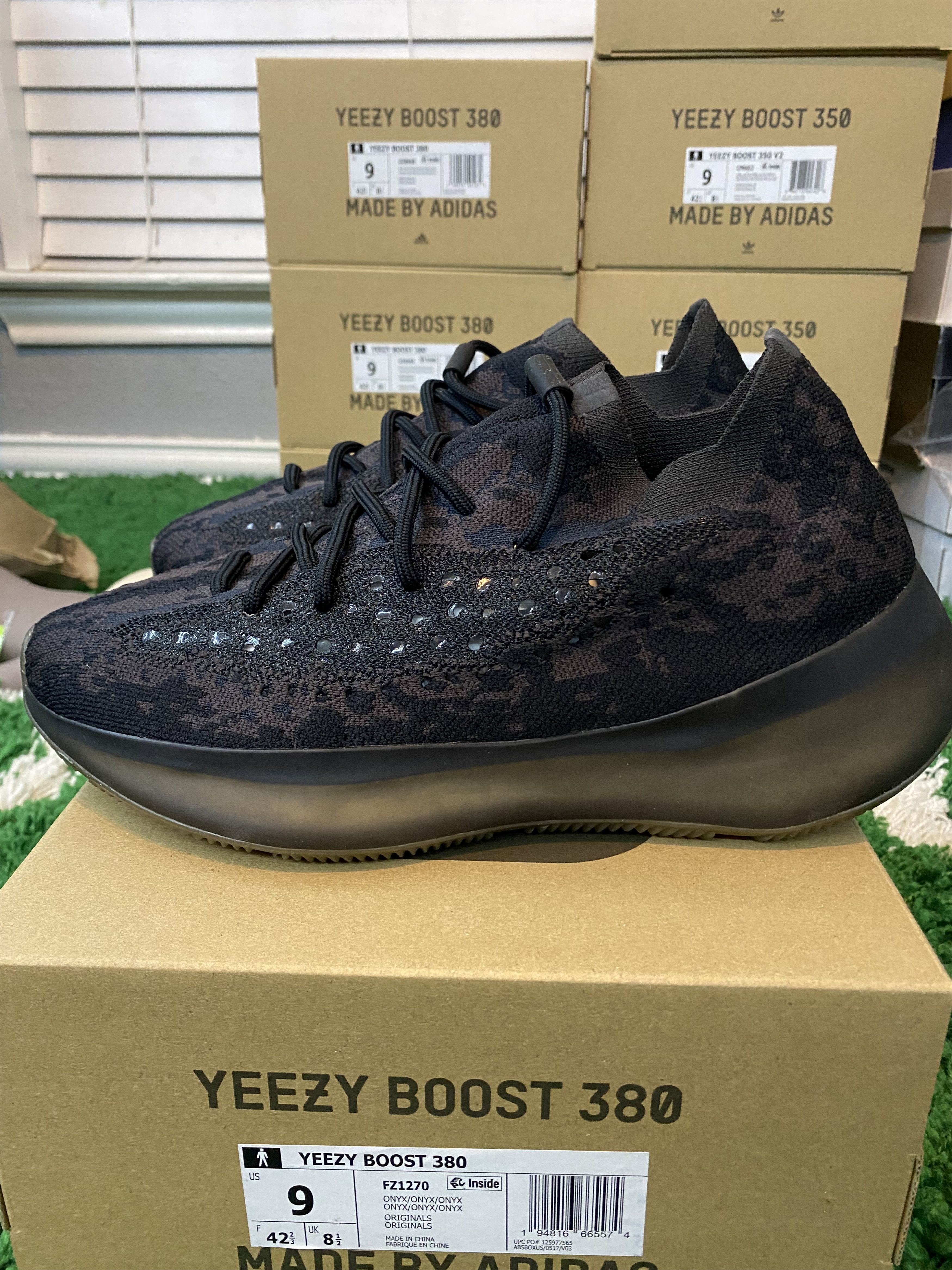 Adidas × Kanye West Yeezy Boost 380 - Onyx - FZ1270 Size US 9 / EU 42 - 4 Thumbnail