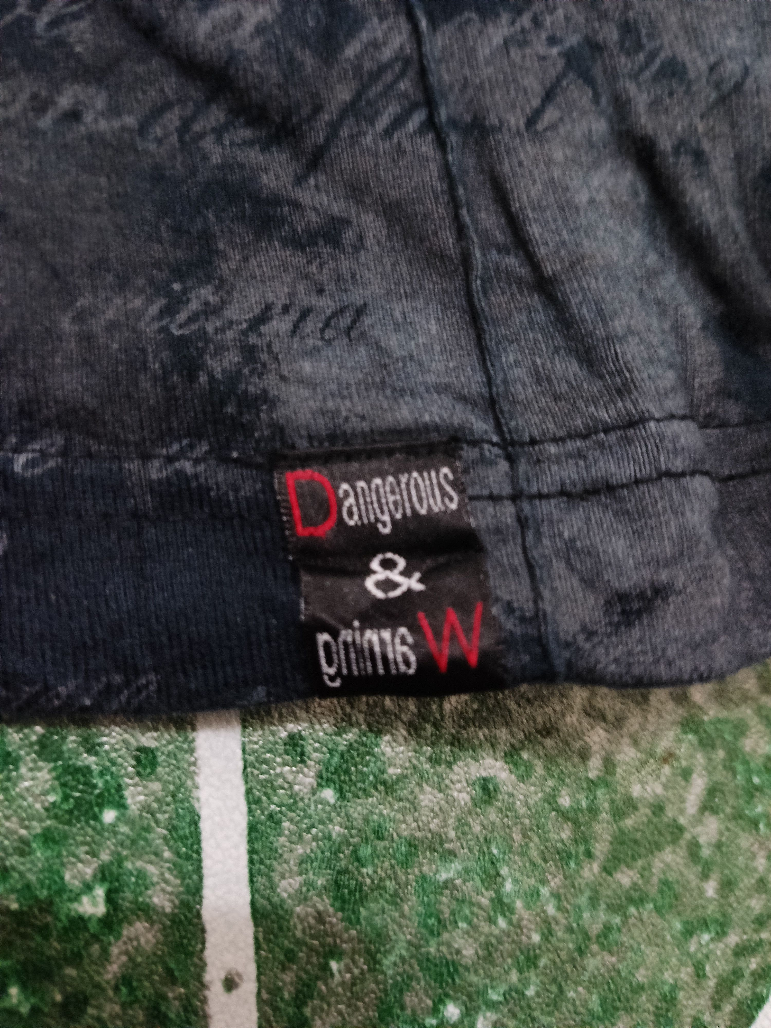 If Six Was Nine Rare Dangerous Warning enviroment sleeveless tank top Size US M / EU 48-50 / 2 - 7 Thumbnail