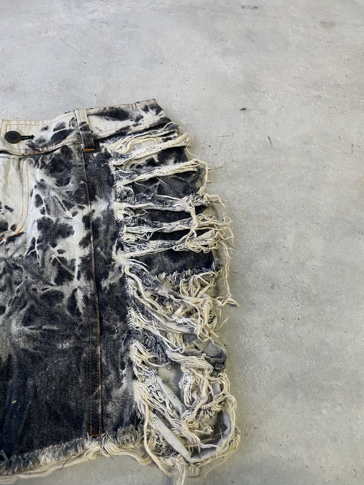 Japanese Brand × Seditionaries DASH DISTRESSED DENIM SEXY SKIRT Size 28" / US 6 / IT 42 - 2 Thumbnail