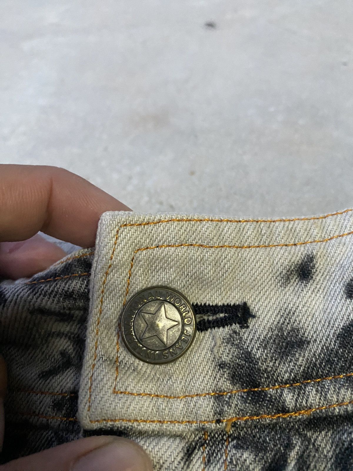 Japanese Brand × Seditionaries DASH DISTRESSED DENIM SEXY SKIRT Size 28" / US 6 / IT 42 - 4 Thumbnail