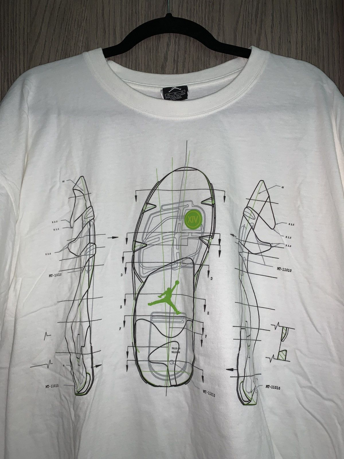 Jordan Brand Vintage Air Jordan XIV 14 tshirt Size US XL / EU 56 / 4 - 1 Thumbnail