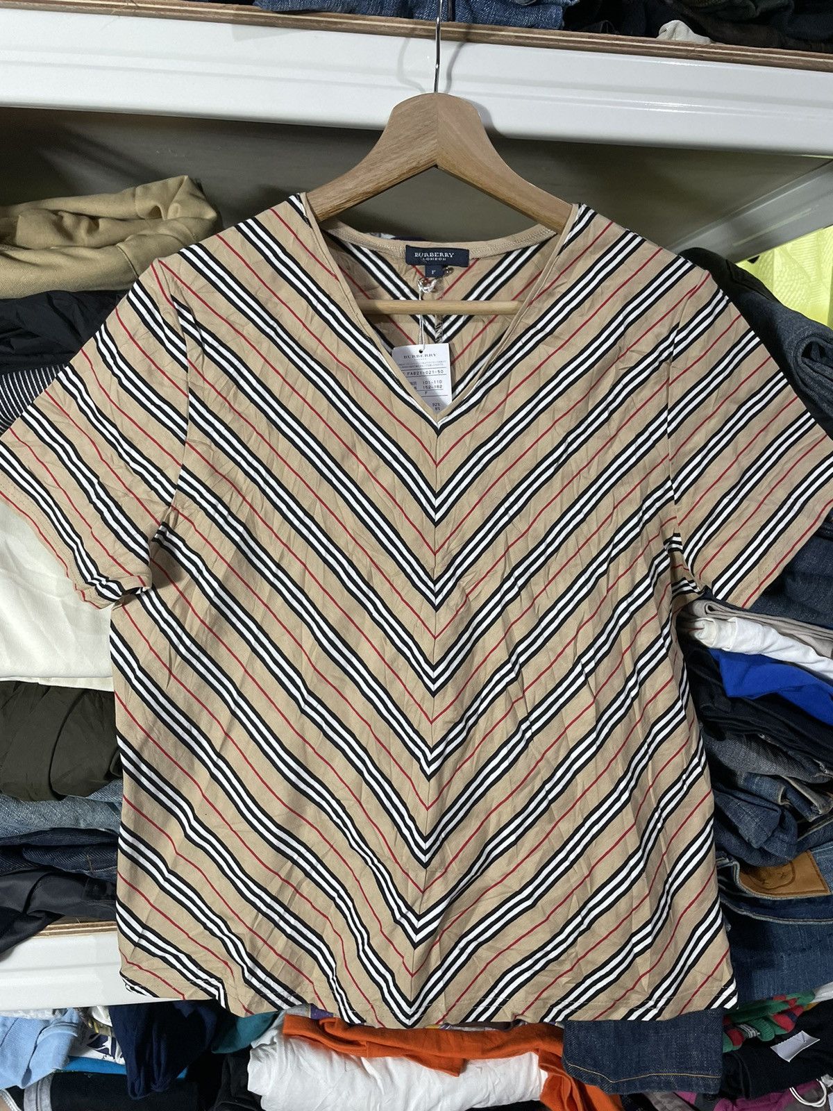 Burberry × Vintage Vintage Burberry like new women Shirt Size L / US 10 / IT 46 - 1 Thumbnail
