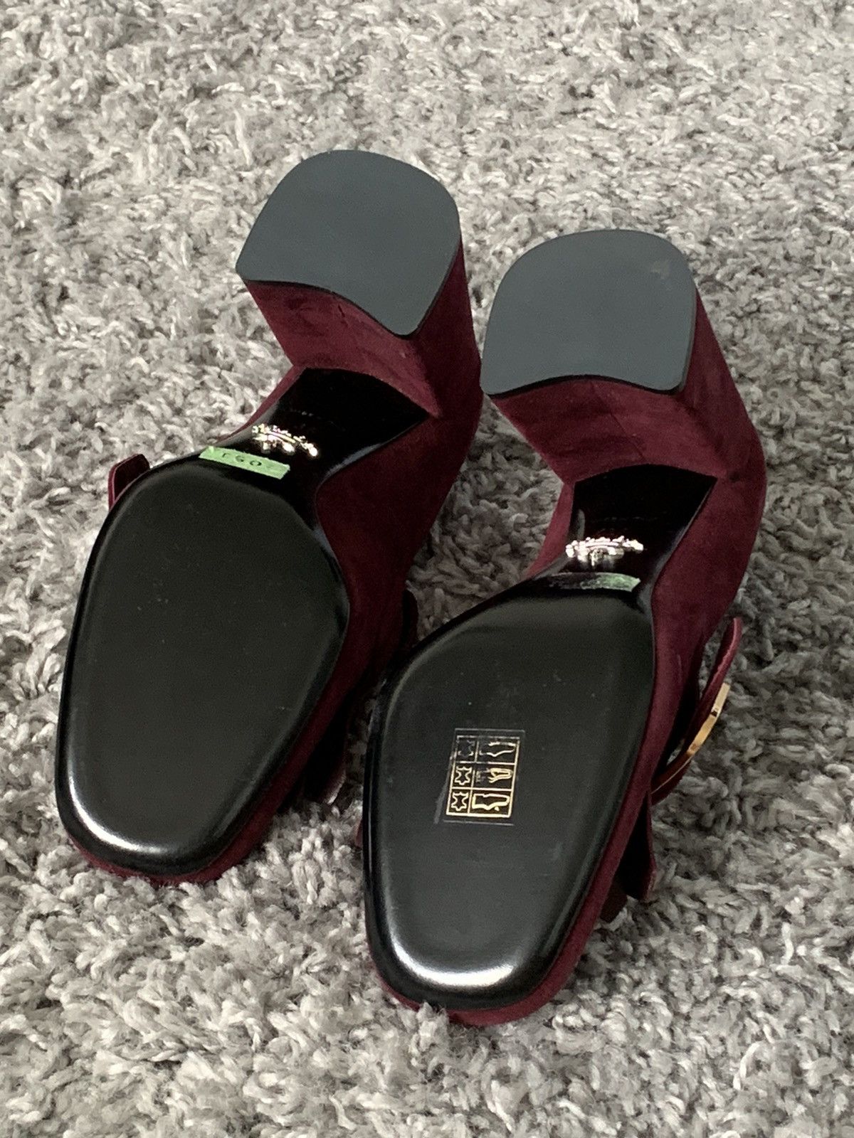 Prada Brand new Prada high heels loafers mules slipons Size US 6 / IT 36 - 6 Thumbnail