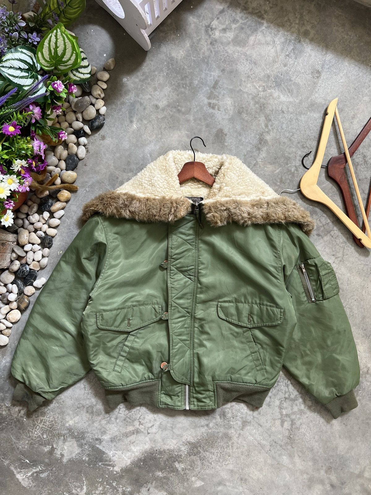 Japanese Brand × Vintage Vintage 🖤🏴‍☠️ Warm Military Bomber Jacket Size US L / EU 52-54 / 3 - 2 Thumbnail