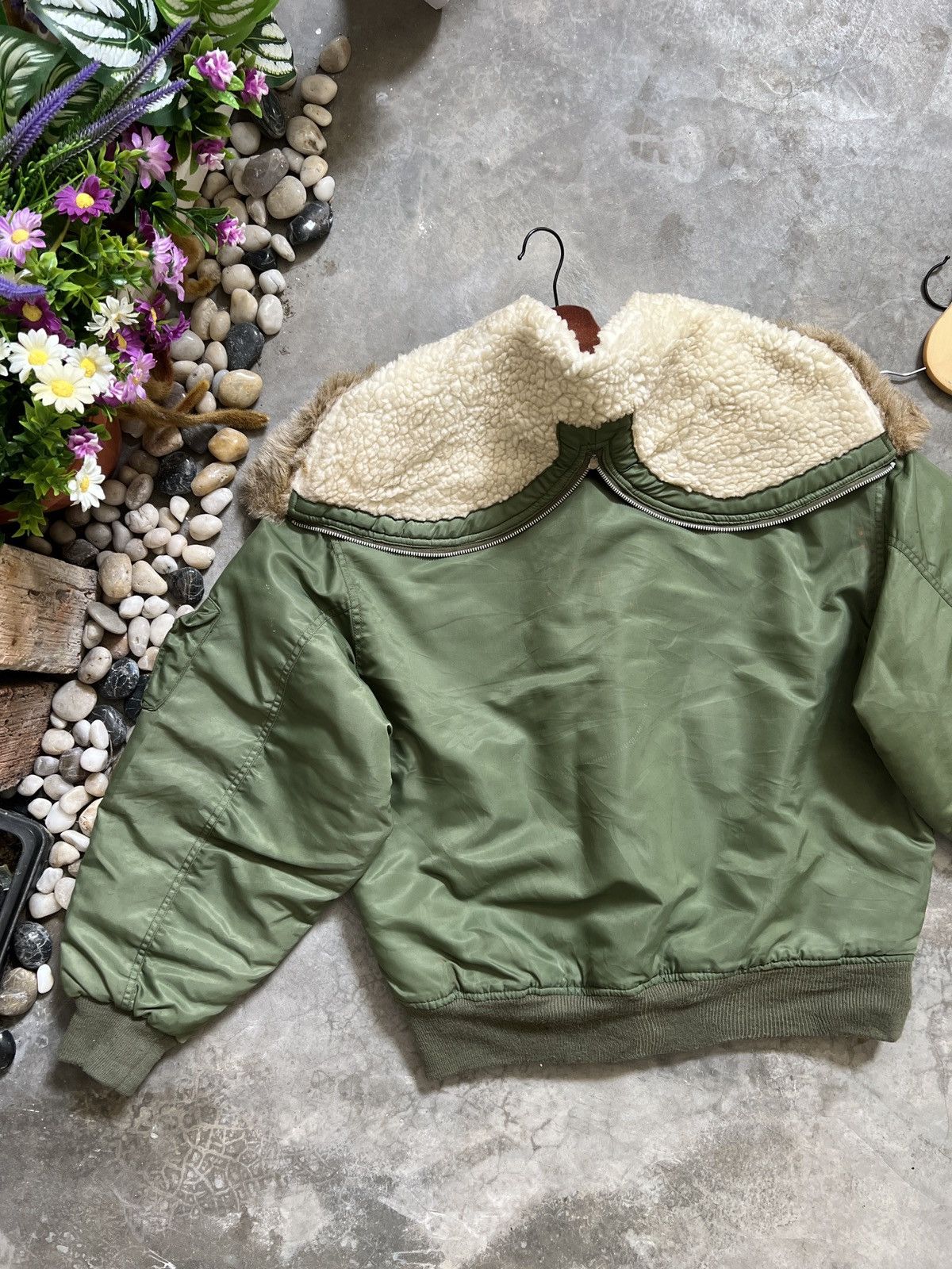 Japanese Brand × Vintage Vintage 🖤🏴‍☠️ Warm Military Bomber Jacket Size US L / EU 52-54 / 3 - 7 Thumbnail