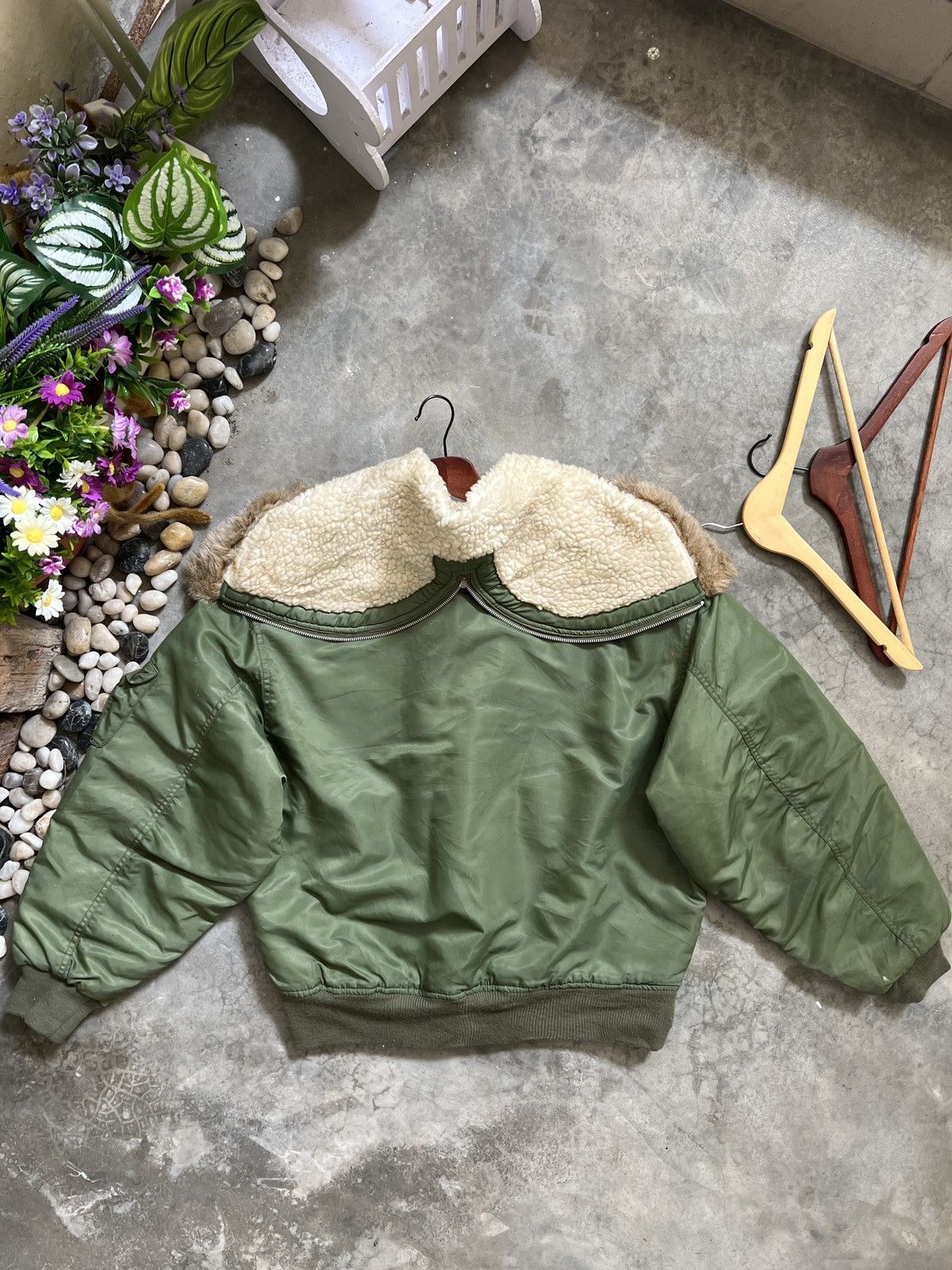 Japanese Brand × Vintage Vintage 🖤🏴‍☠️ Warm Military Bomber Jacket Size US L / EU 52-54 / 3 - 5 Thumbnail