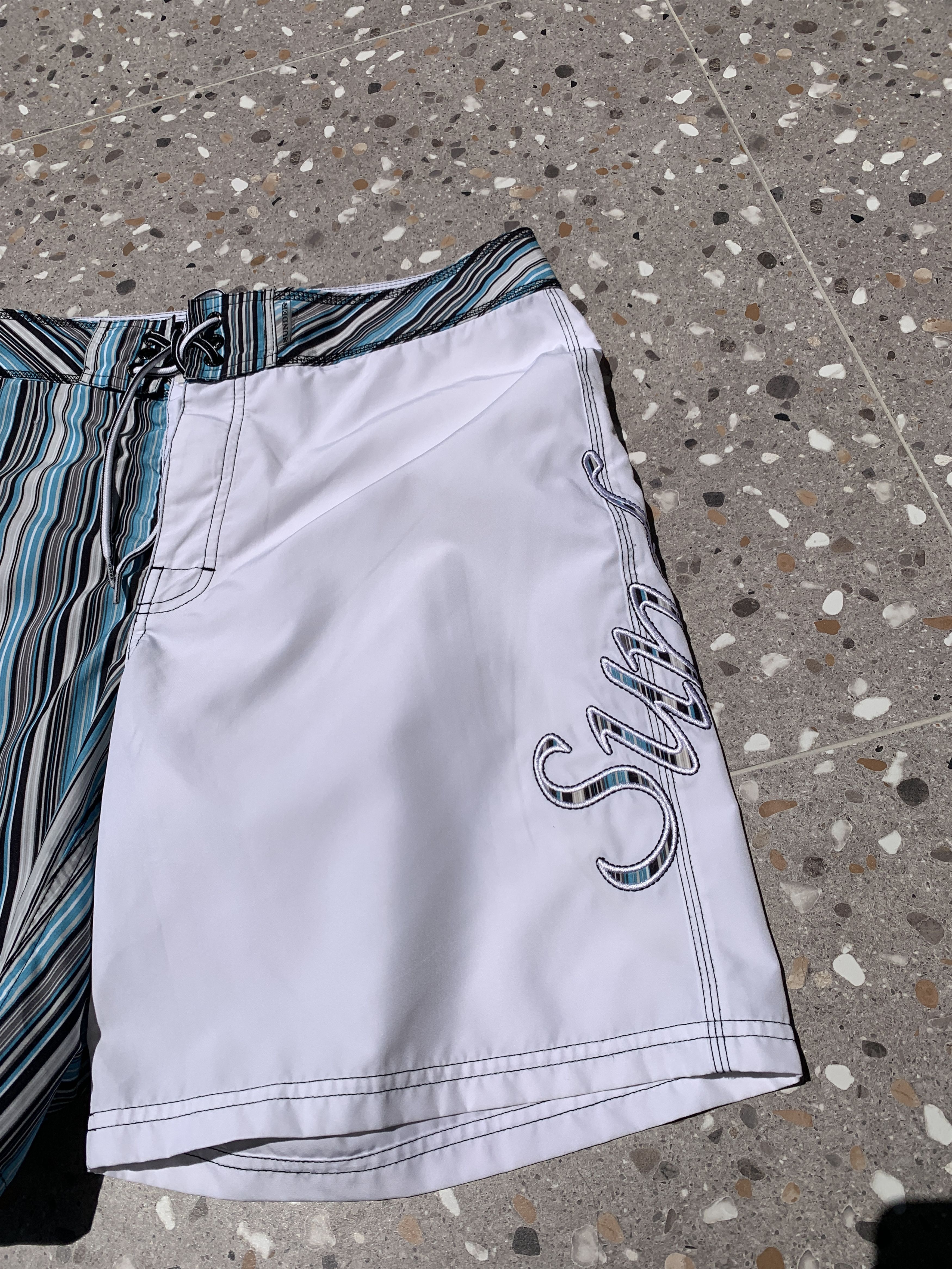 Sundek Sundek 34 Zebra Long Beach Board Shorts Bath Size 34 M L Size US 34 / EU 50 - 8 Thumbnail