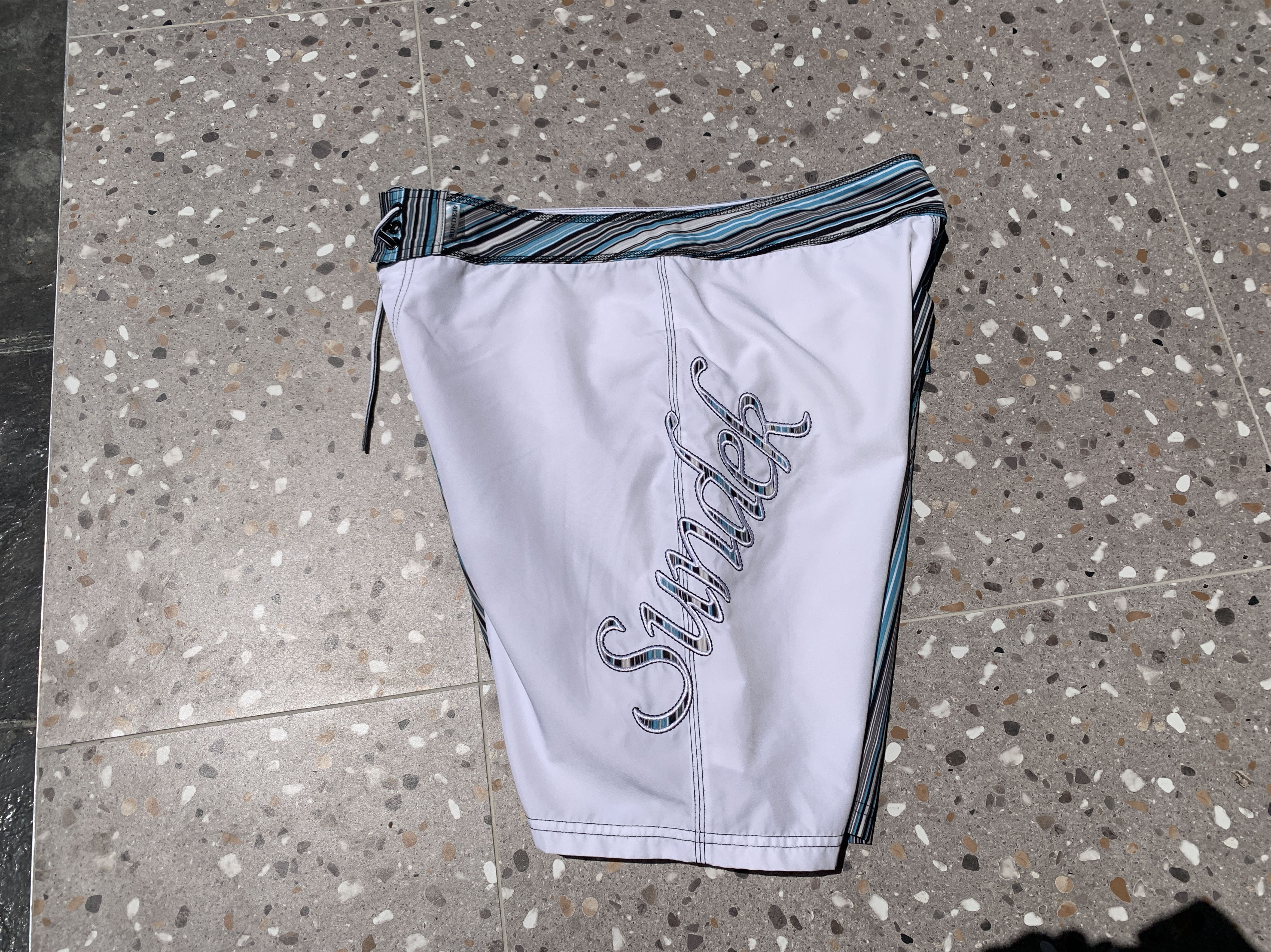 Sundek Sundek 34 Zebra Long Beach Board Shorts Bath Size 34 M L Size US 34 / EU 50 - 5 Thumbnail