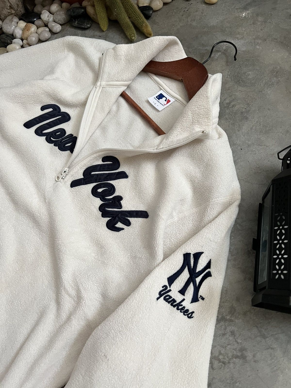 MLB × New York Yankees × Uniqlo Steals 🏴‍☠️ Uniqlo X MLB New York Yankes Fleece Half Zipper Size US L / EU 52-54 / 3 - 9 Thumbnail