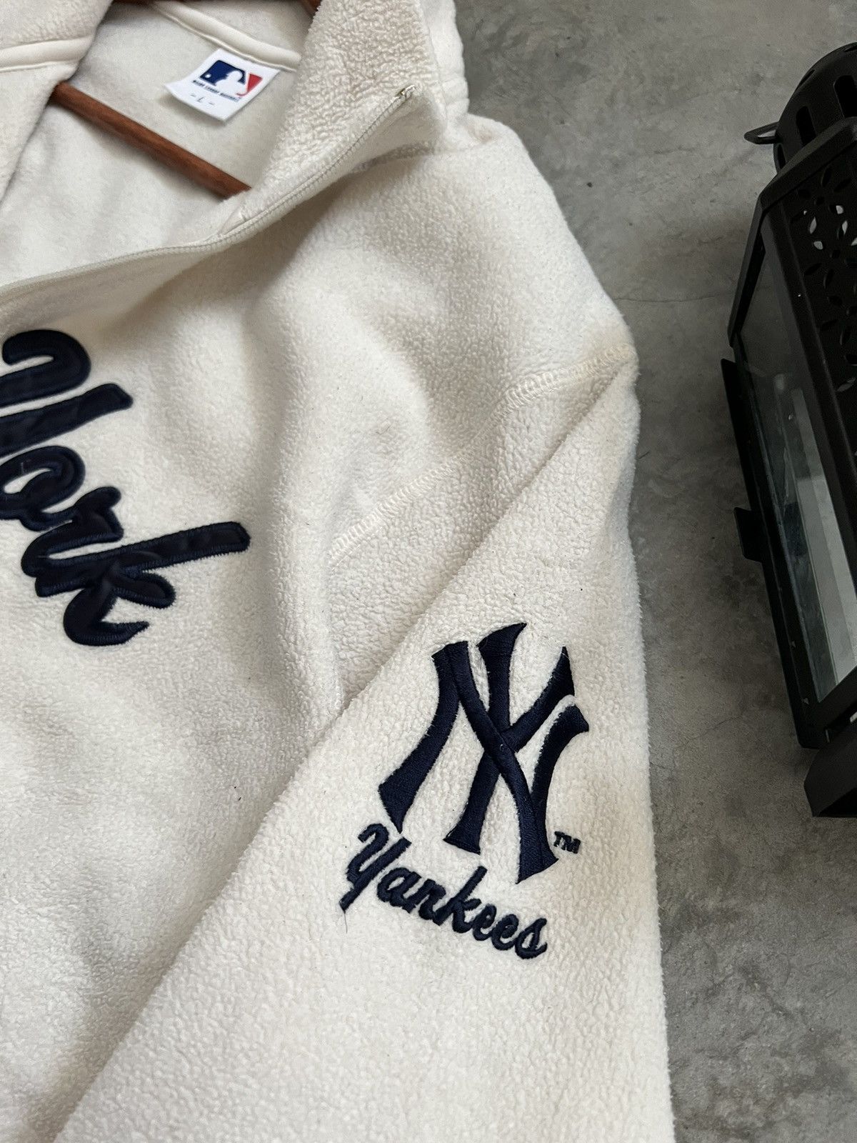 MLB × New York Yankees × Uniqlo Steals 🏴‍☠️ Uniqlo X MLB New York Yankes Fleece Half Zipper Size US L / EU 52-54 / 3 - 19 Thumbnail