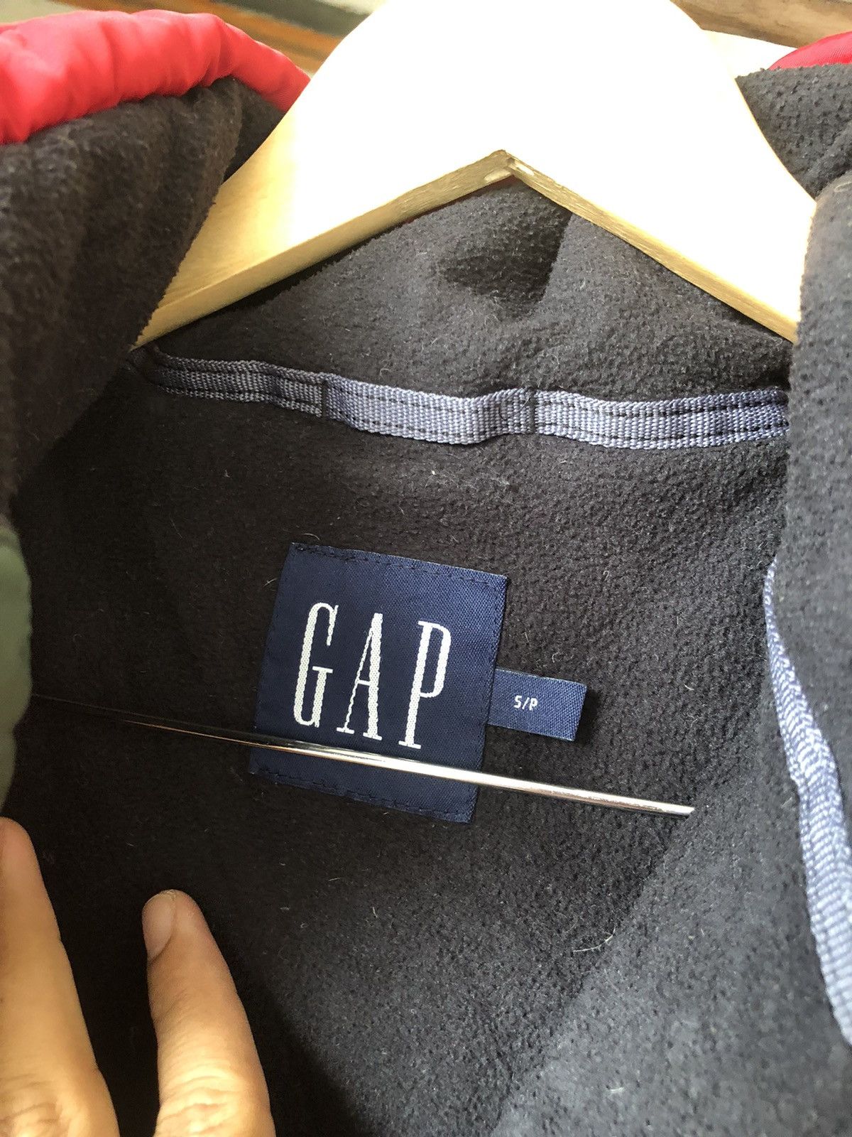 Gap Vintage Gap Puffer Jacket Wt Hoodie Size US L / EU 52-54 / 3 - 16 Thumbnail