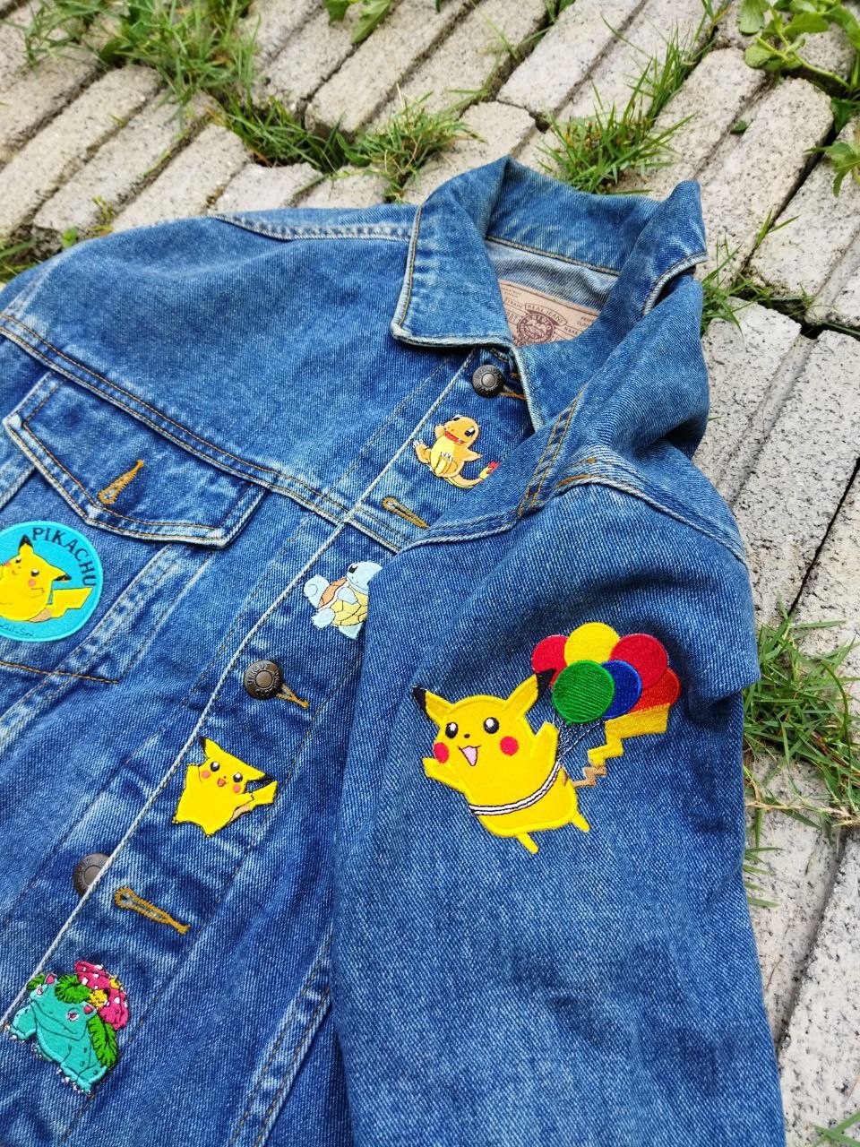 Uniqlo Vintage Uniqlo X Pokemon Characters Denim Jacket Size US L / EU 52-54 / 3 - 7 Thumbnail