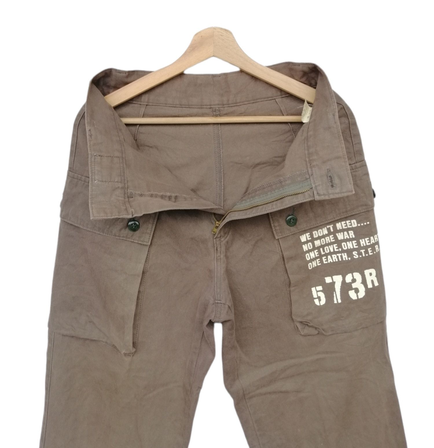 Japanese Brand Vintage Japanese Brand 573R Brown Cargo Pants Size US 28 / EU 44 - 12 Thumbnail