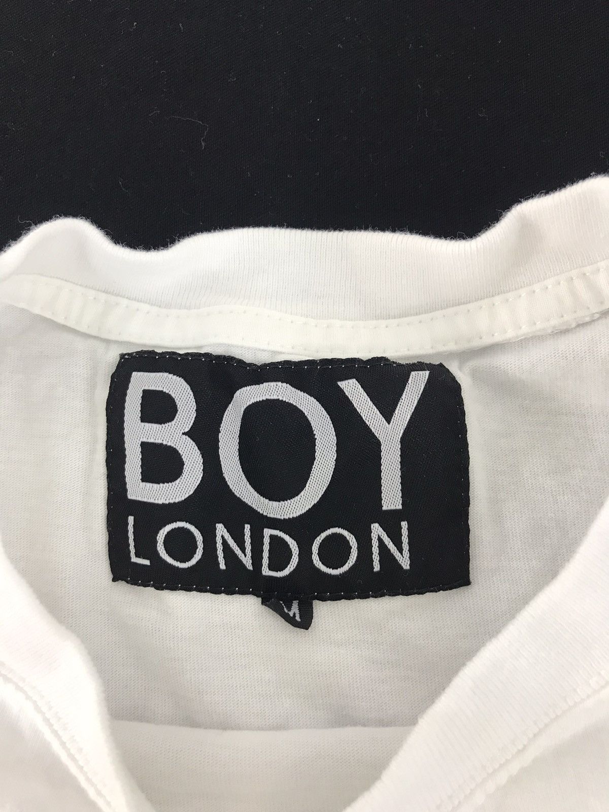 Boy London × Vintage Vintage Boy London 76 Grafitti Big Logo Tee Art Printed Size US S / EU 44-46 / 1 - 3 Thumbnail