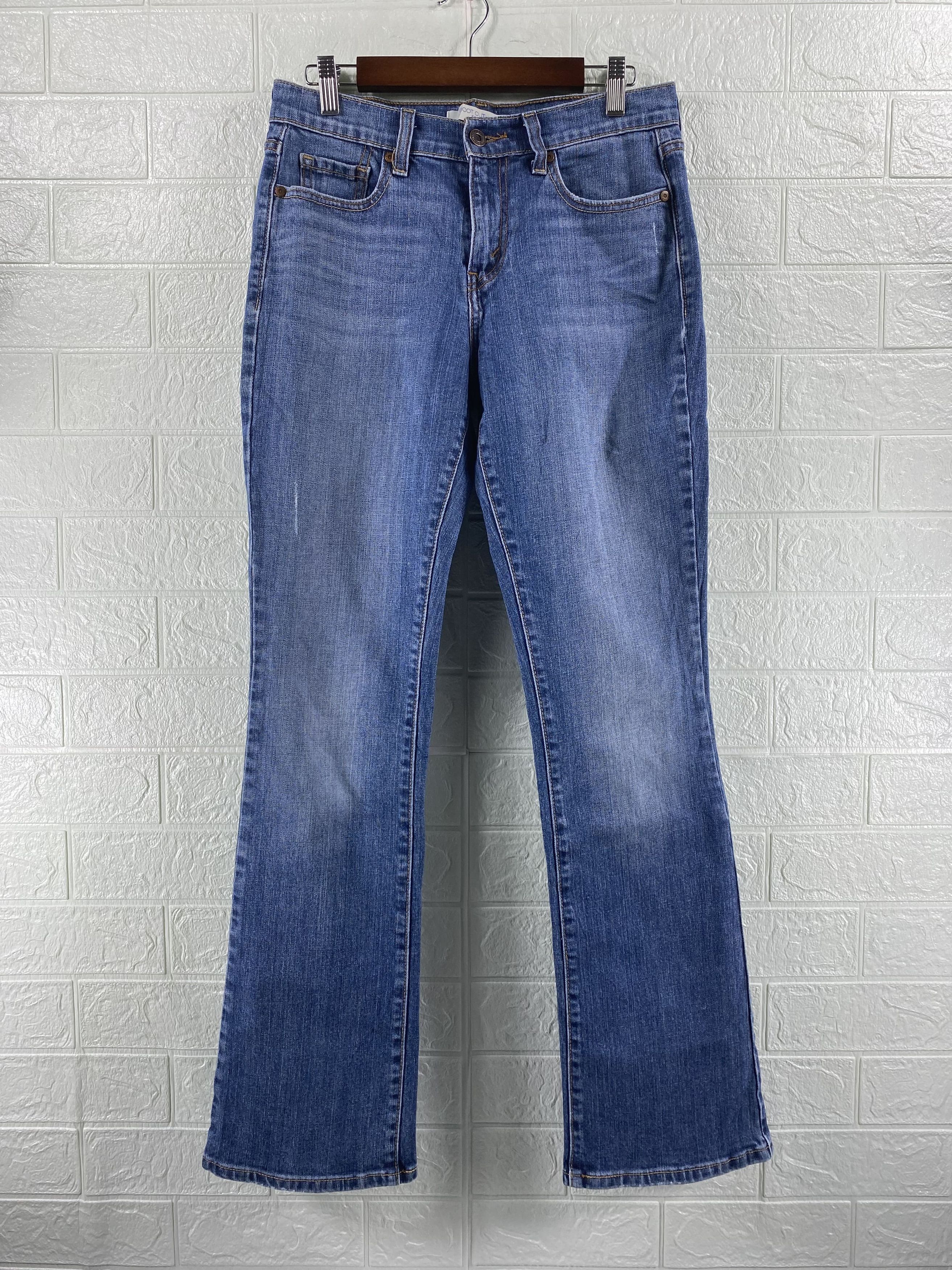 Vintage Levi`s 515 Boot Cut Blue Denim/Jeans