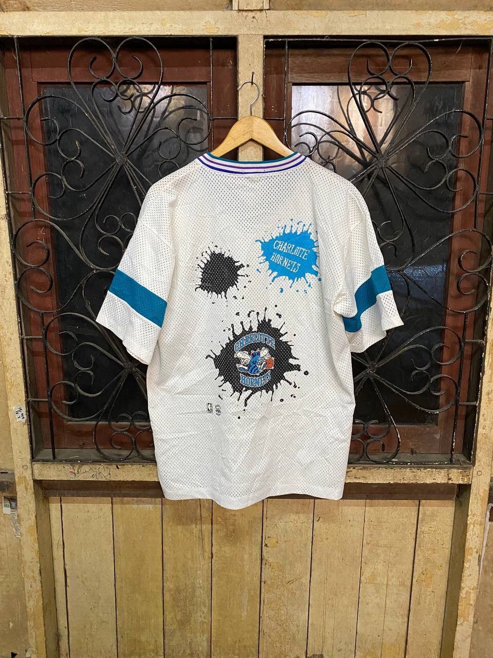 NBA 🔥LAST DROP 🔥NBA Charlotte Hornets Size US L / EU 52-54 / 3 - 2 Thumbnail