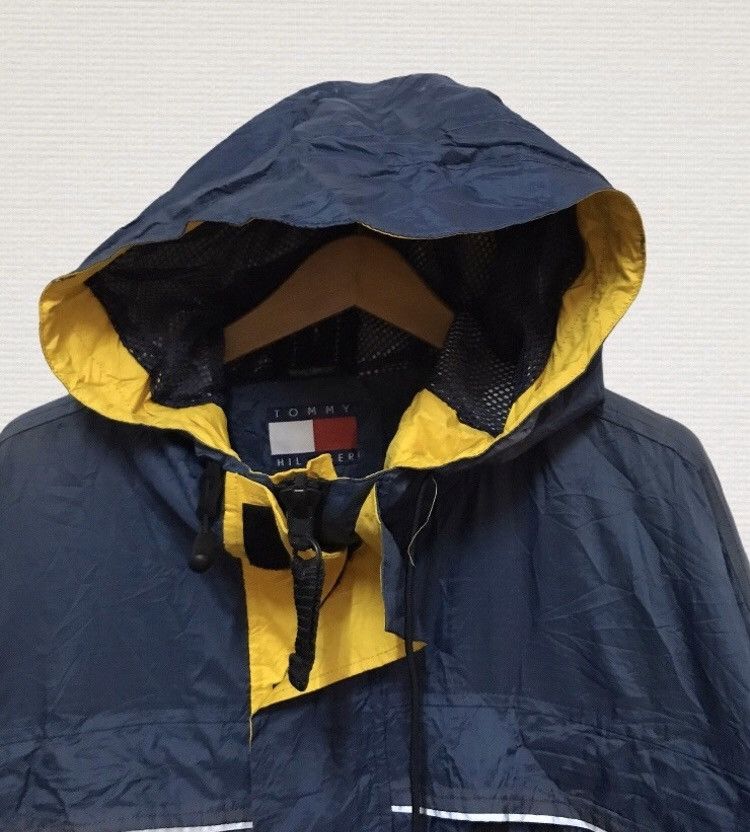 Tommy Hilfiger Tommy Hilfiger tactical outdoor jacket hooded Size US XL / EU 56 / 4 - 3 Thumbnail
