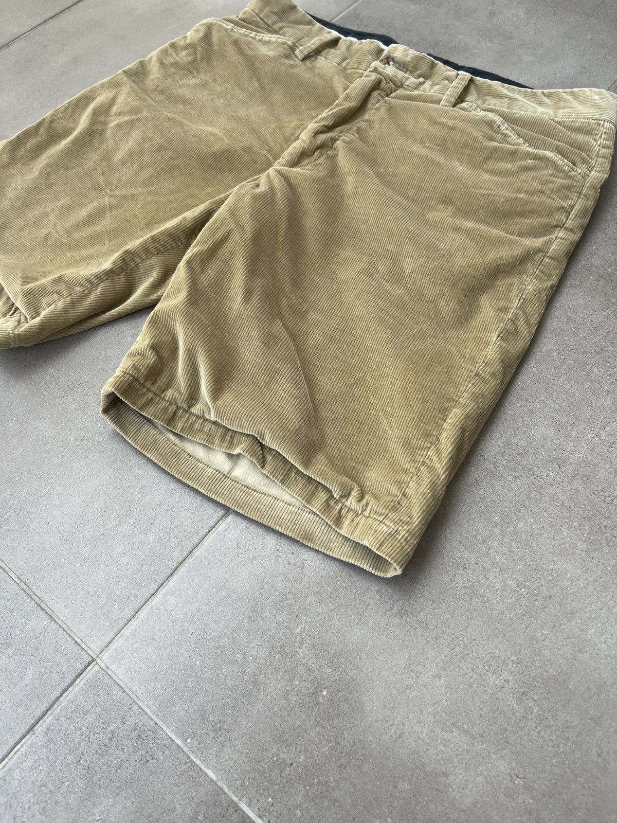 Dolce & Gabbana Archive Dolce & Gabbana Corduroy Beige Shorts Size US 32 / EU 48 - 4 Thumbnail