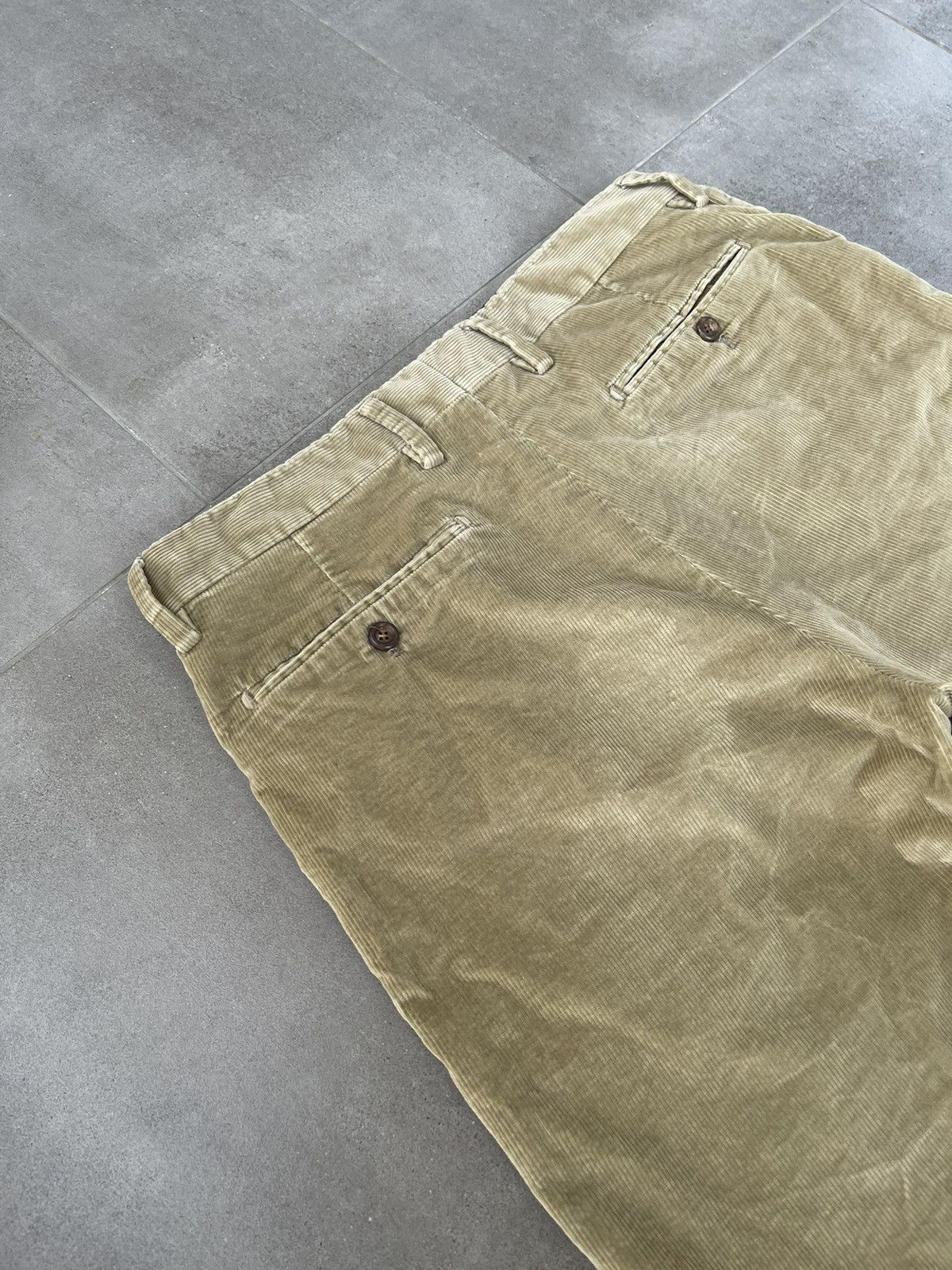 Dolce & Gabbana Archive Dolce & Gabbana Corduroy Beige Shorts Size US 32 / EU 48 - 8 Thumbnail