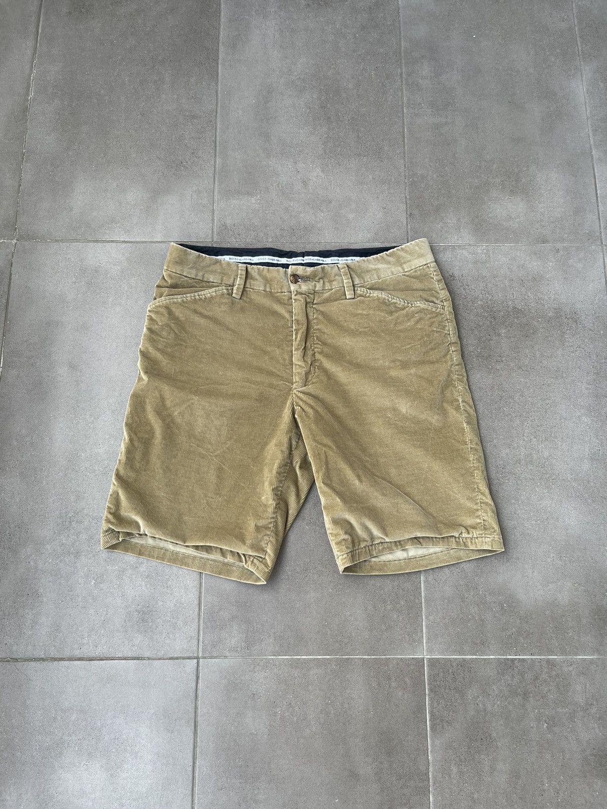 Dolce & Gabbana Archive Dolce & Gabbana Corduroy Beige Shorts Size US 32 / EU 48 - 1 Thumbnail