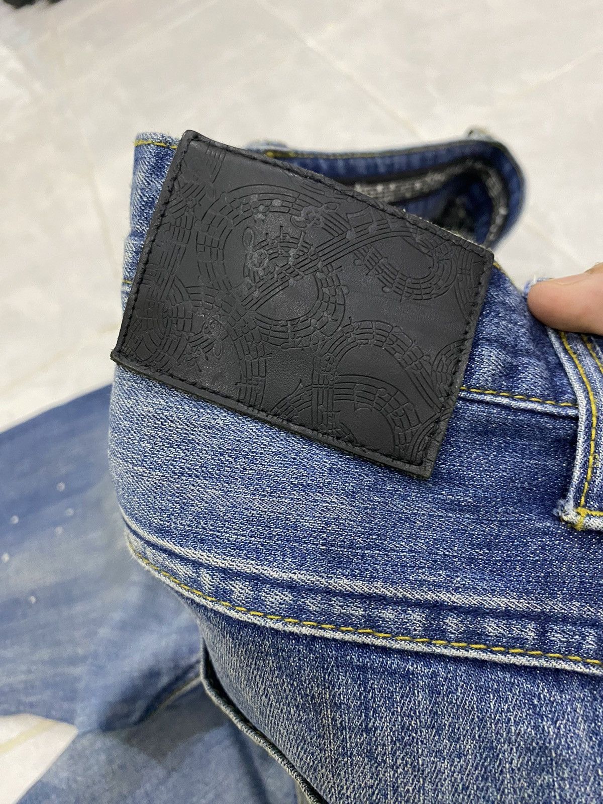 Number (N)ine Number (N)ine🎵 Loveless Guild Prime Distress Painted Denim Size US 33 - 18 Thumbnail