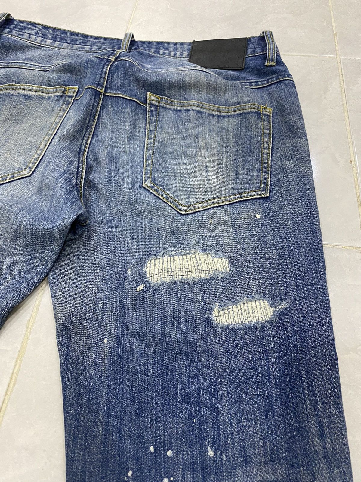 Number (N)ine Number (N)ine🎵 Loveless Guild Prime Distress Painted Denim Size US 33 - 12 Thumbnail