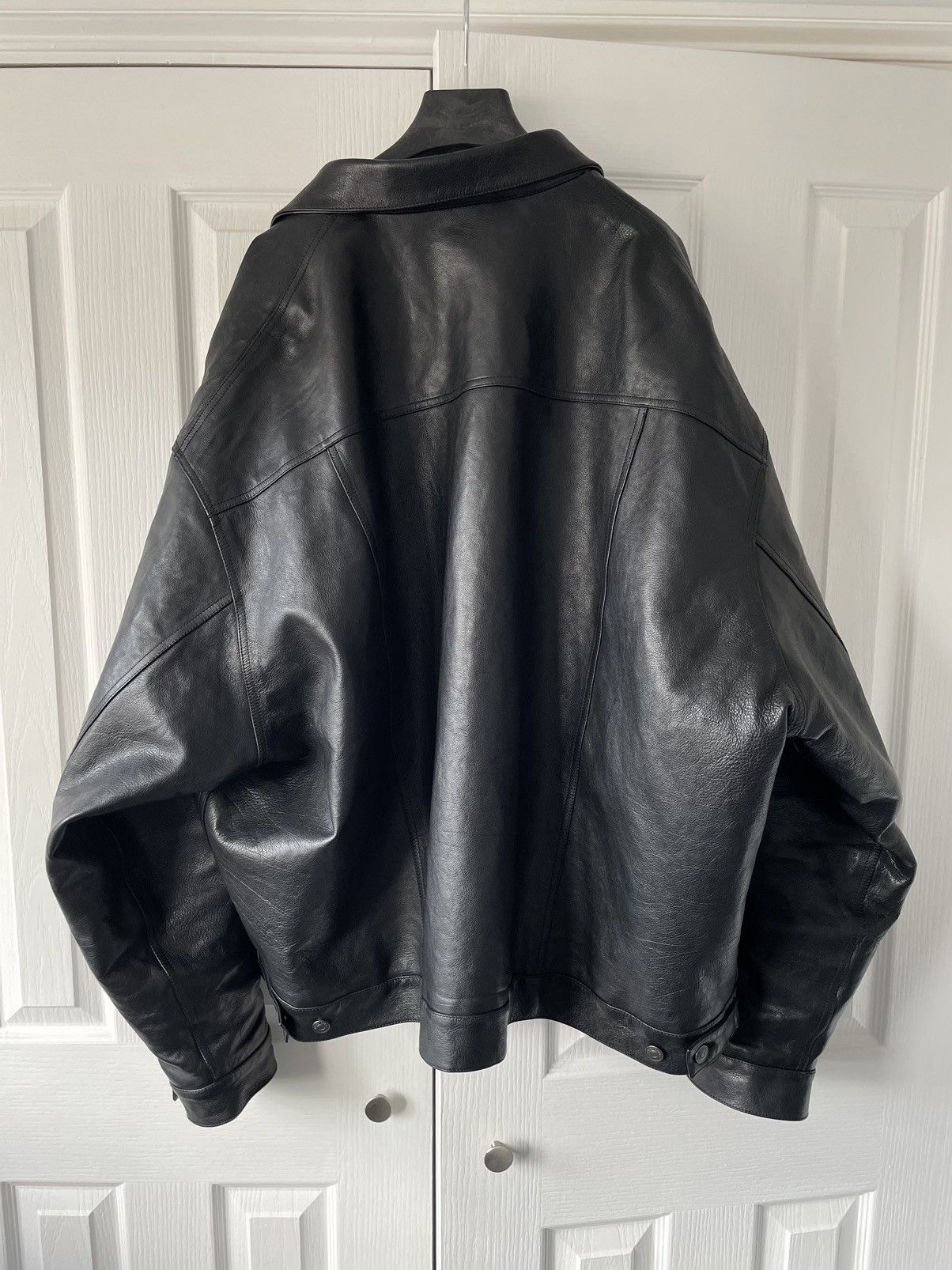 Balenciaga SS22 BUFFALO SKIN TRUCKER JACKET Size US L / EU 52-54 / 3 - 5 Thumbnail