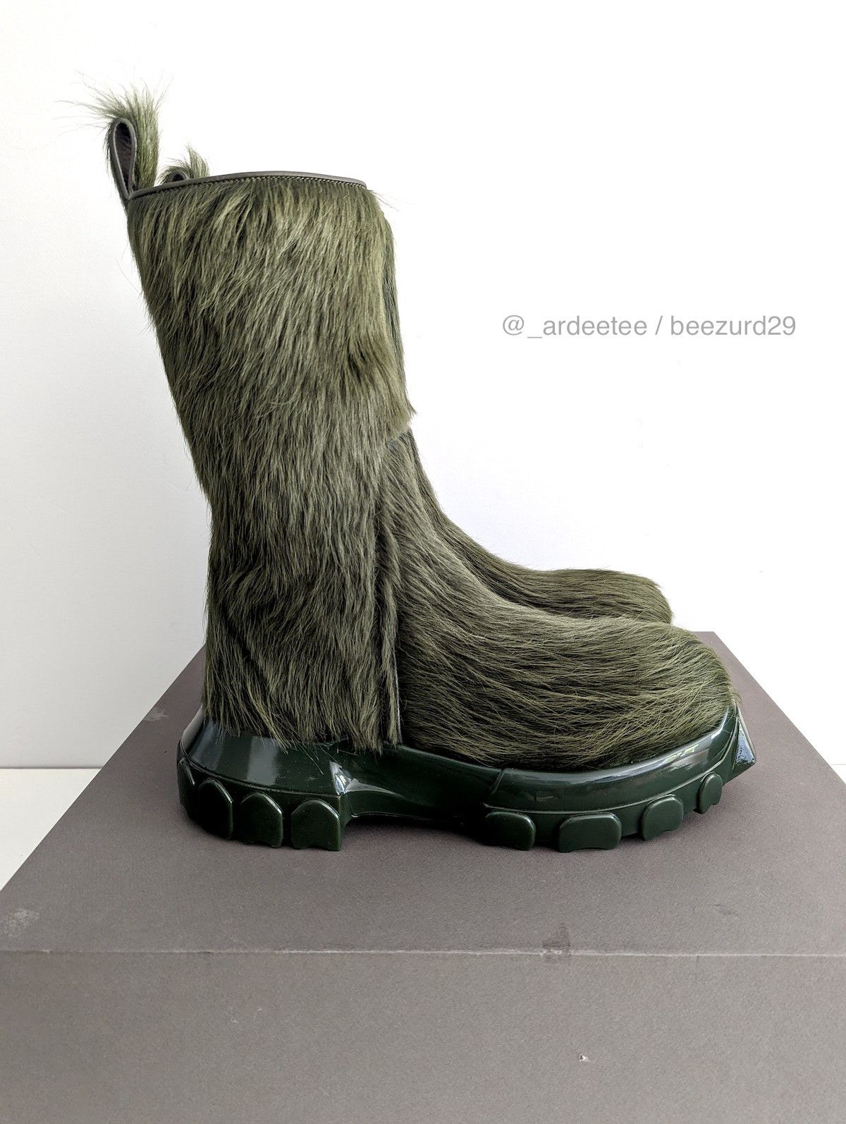 Rick Owens 💥UNRELEASED 1/1 CALF HAIR FUR CREEPER BOZO TRACTOR BOOTS Size US 8 / EU 41 - 3 Thumbnail