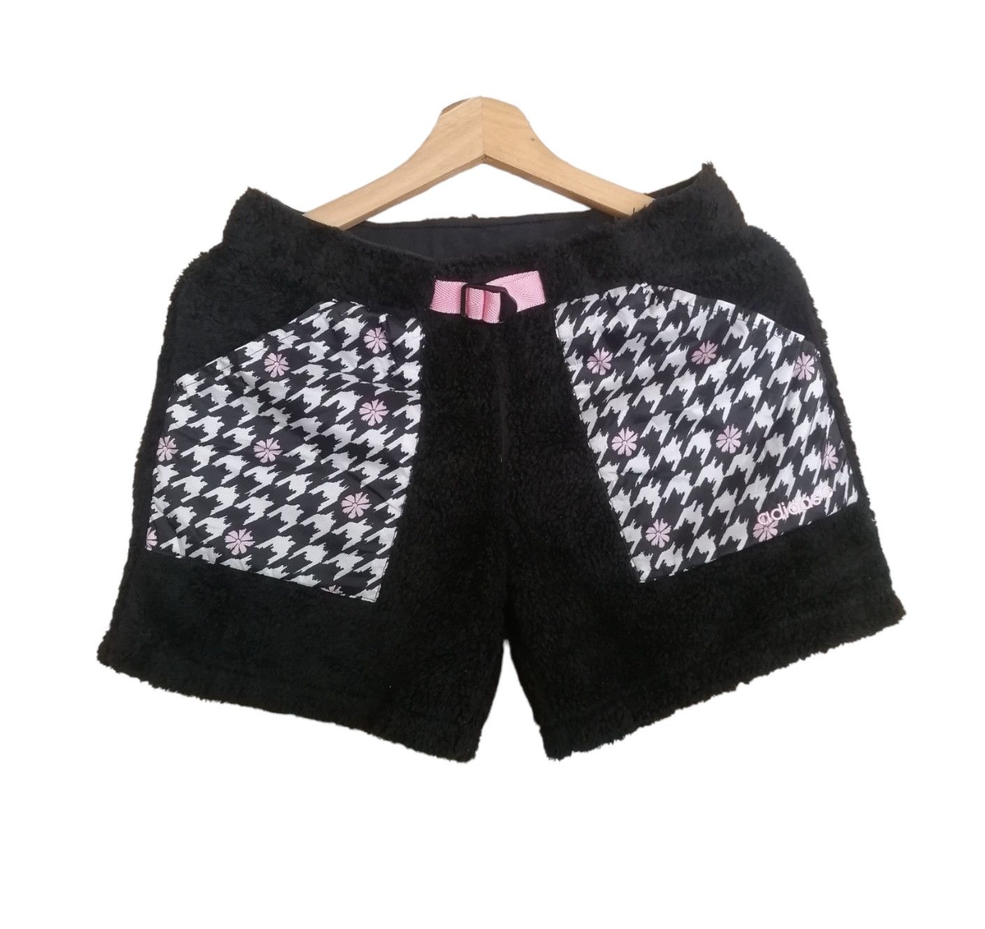 Adidas 🔥Size S..Adidas NEO LABEL Fleece Short Pants Size 29" - 2 Thumbnail