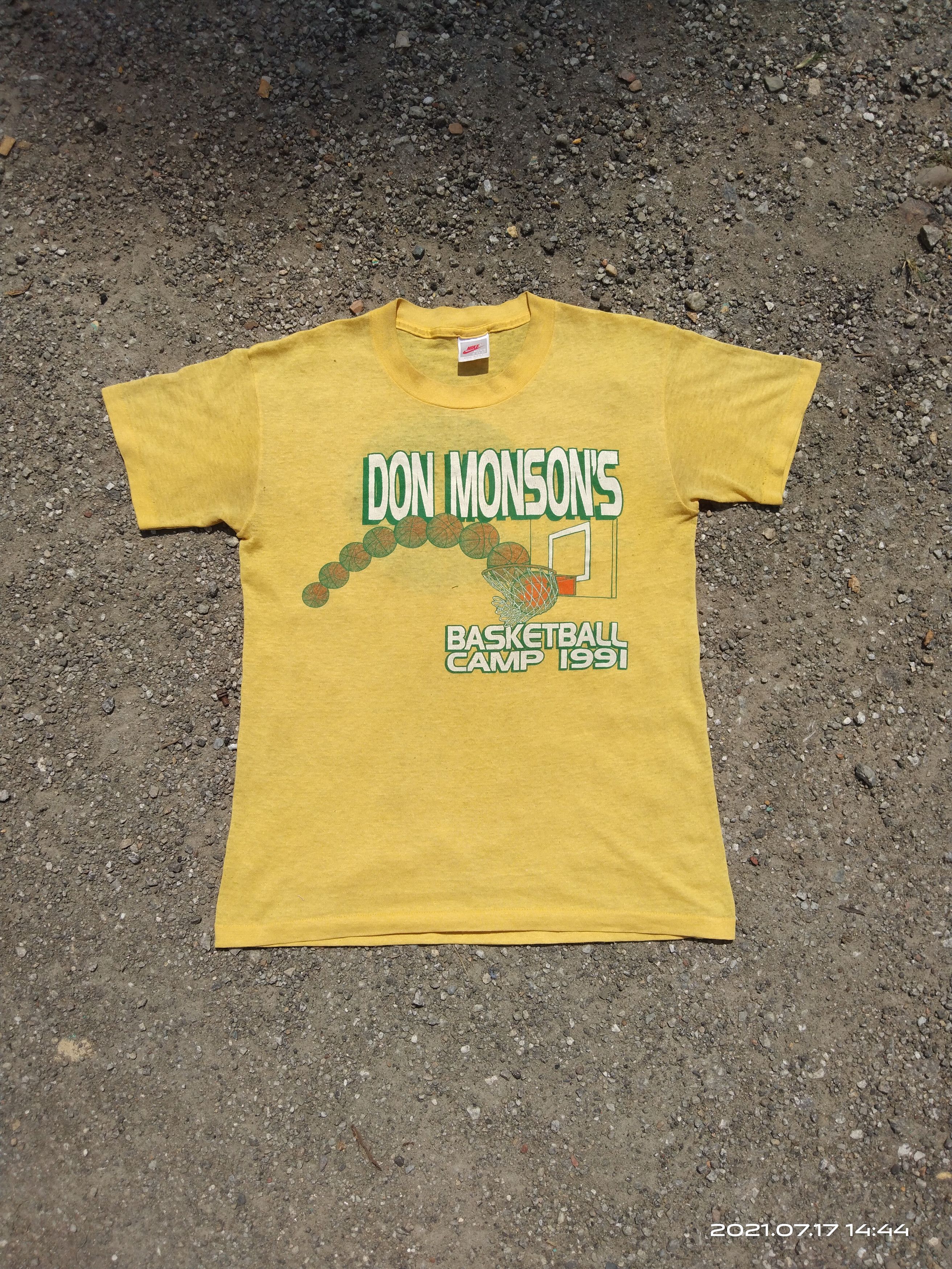 Nike × Sports Specialties × Vintage THRASHED DESTROY NIKE DON MONSON'S BASKETBALL CAMP 1991 Size US M / EU 48-50 / 2 - 10 Thumbnail