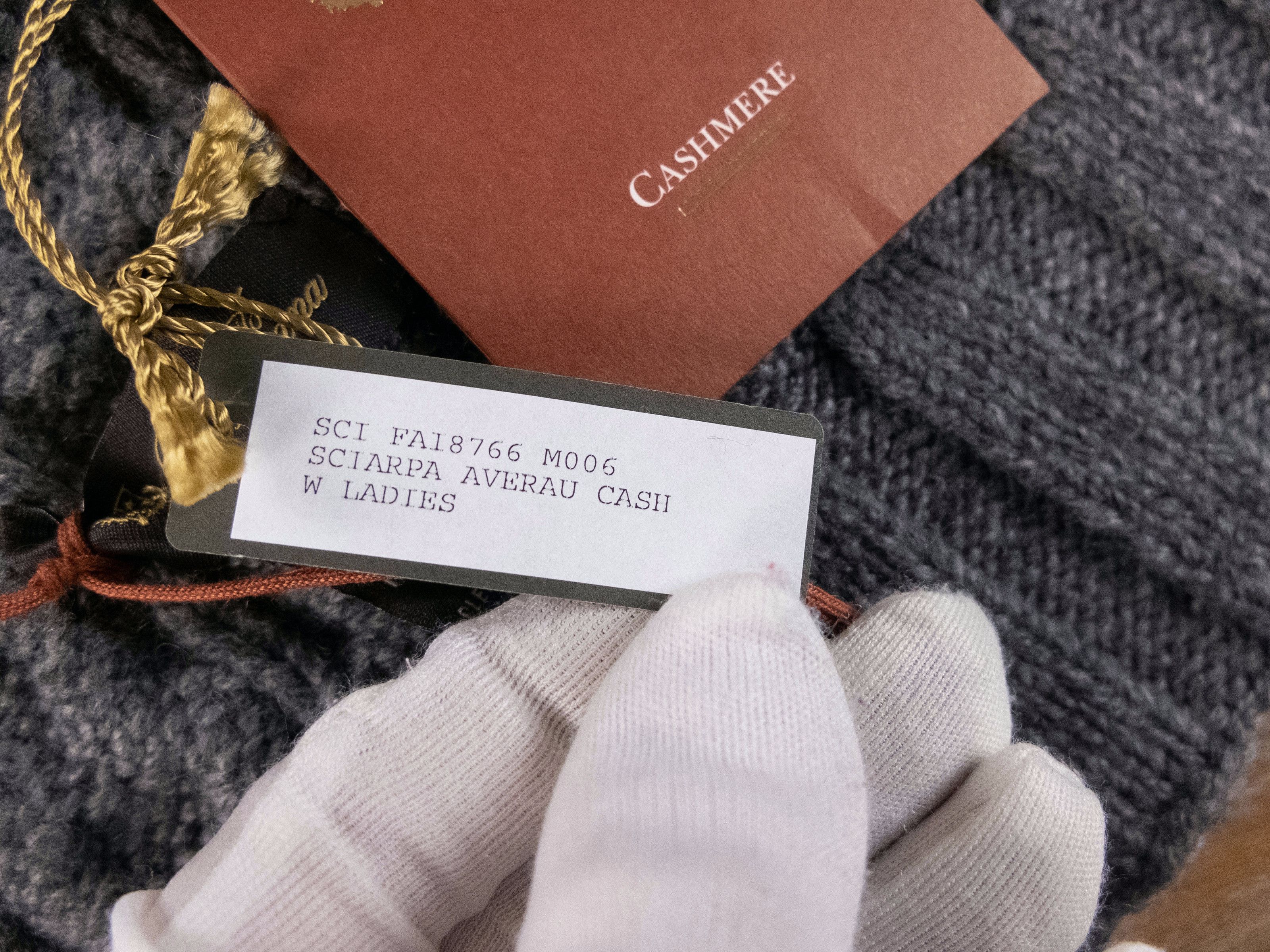 LORO PIANA gray cable knit chunky pure cashmere scarf