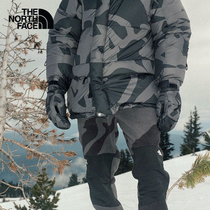 Kaws × The North Face Kaws x The North Face Nuptse Mitt Size ONE SIZE - 3 Thumbnail