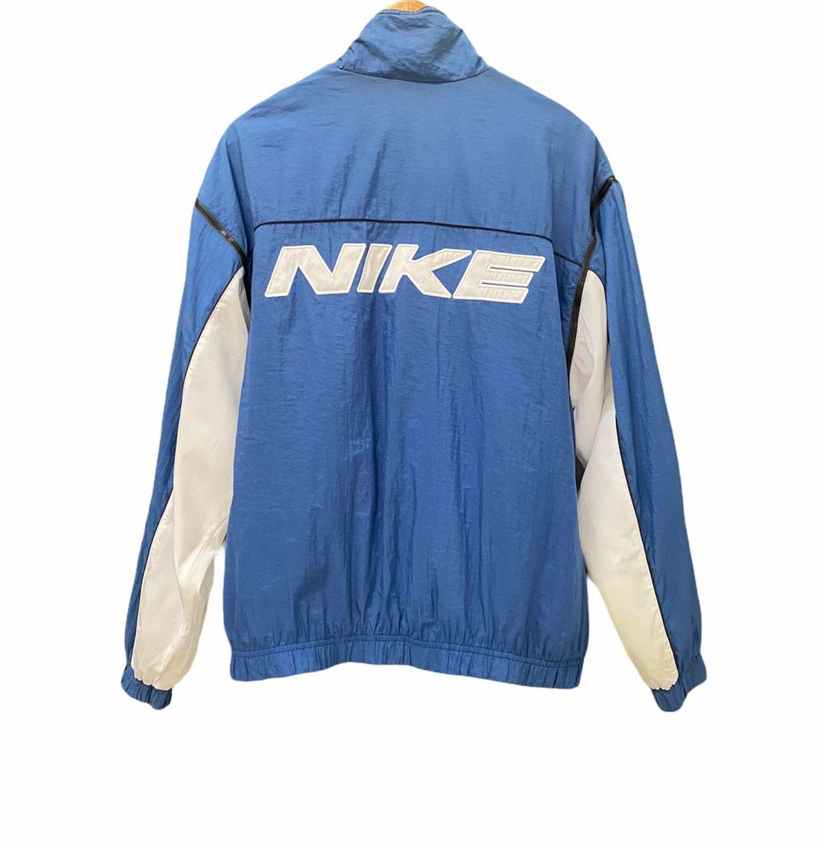 Nike RARE🔥NIKE Swoosh Big Logo Zipper Light Jacket Size US M / EU 48-50 / 2 - 2 Thumbnail