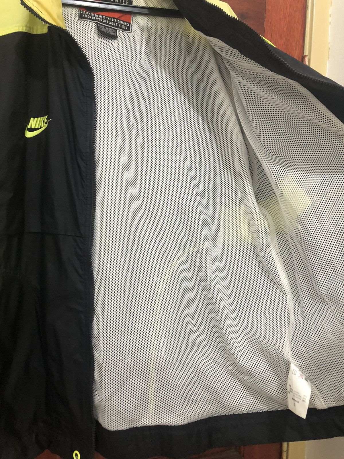 Nike Nike Vintage Borussia Dortmund 90s Jacket Size US L / EU 52-54 / 3 - 12 Thumbnail