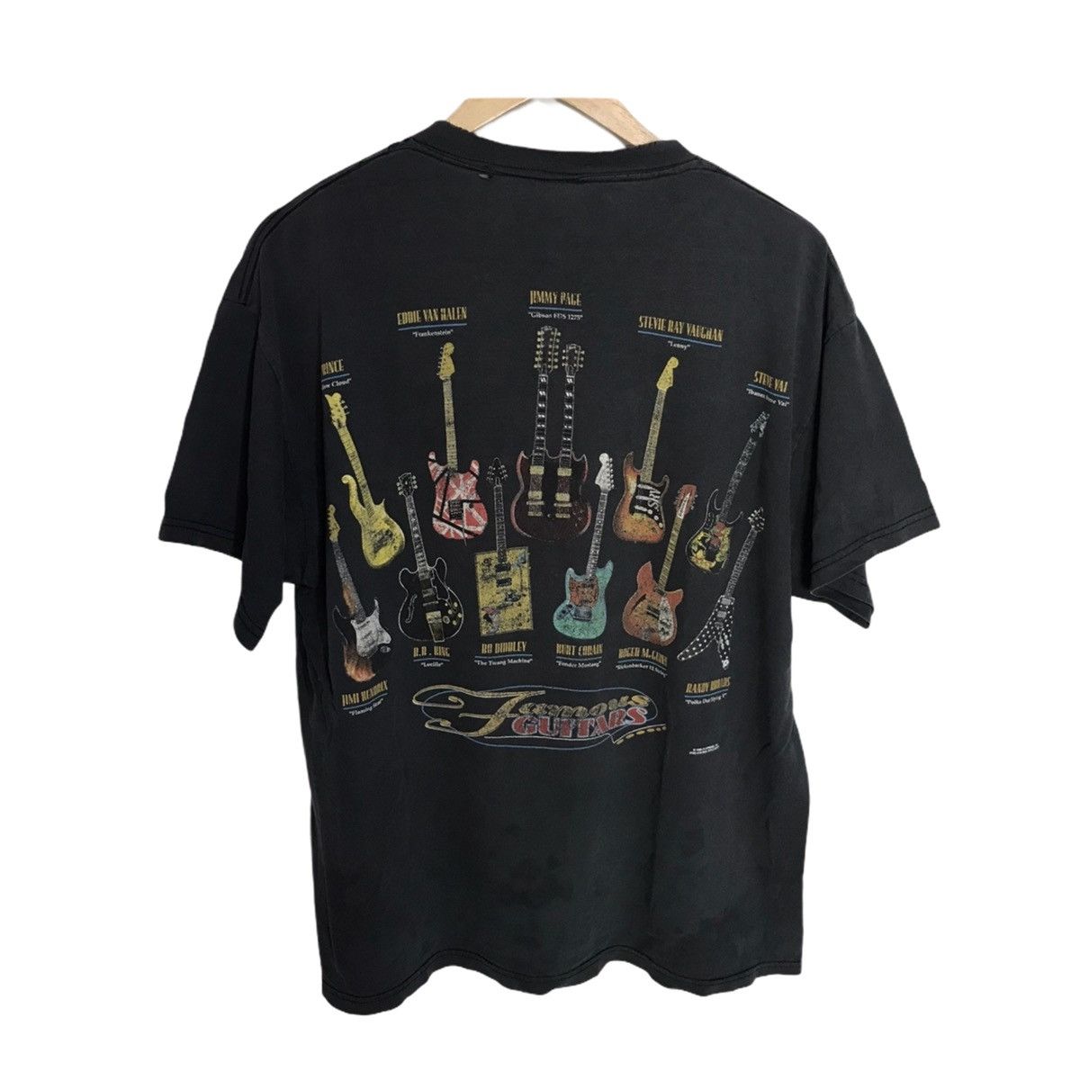 Band Tees × Vintage Vintage Famous guitars in the world Size US L / EU 52-54 / 3 - 1 Thumbnail