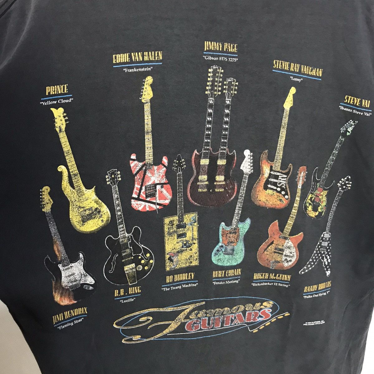 Band Tees × Vintage Vintage Famous guitars in the world Size US L / EU 52-54 / 3 - 3 Thumbnail